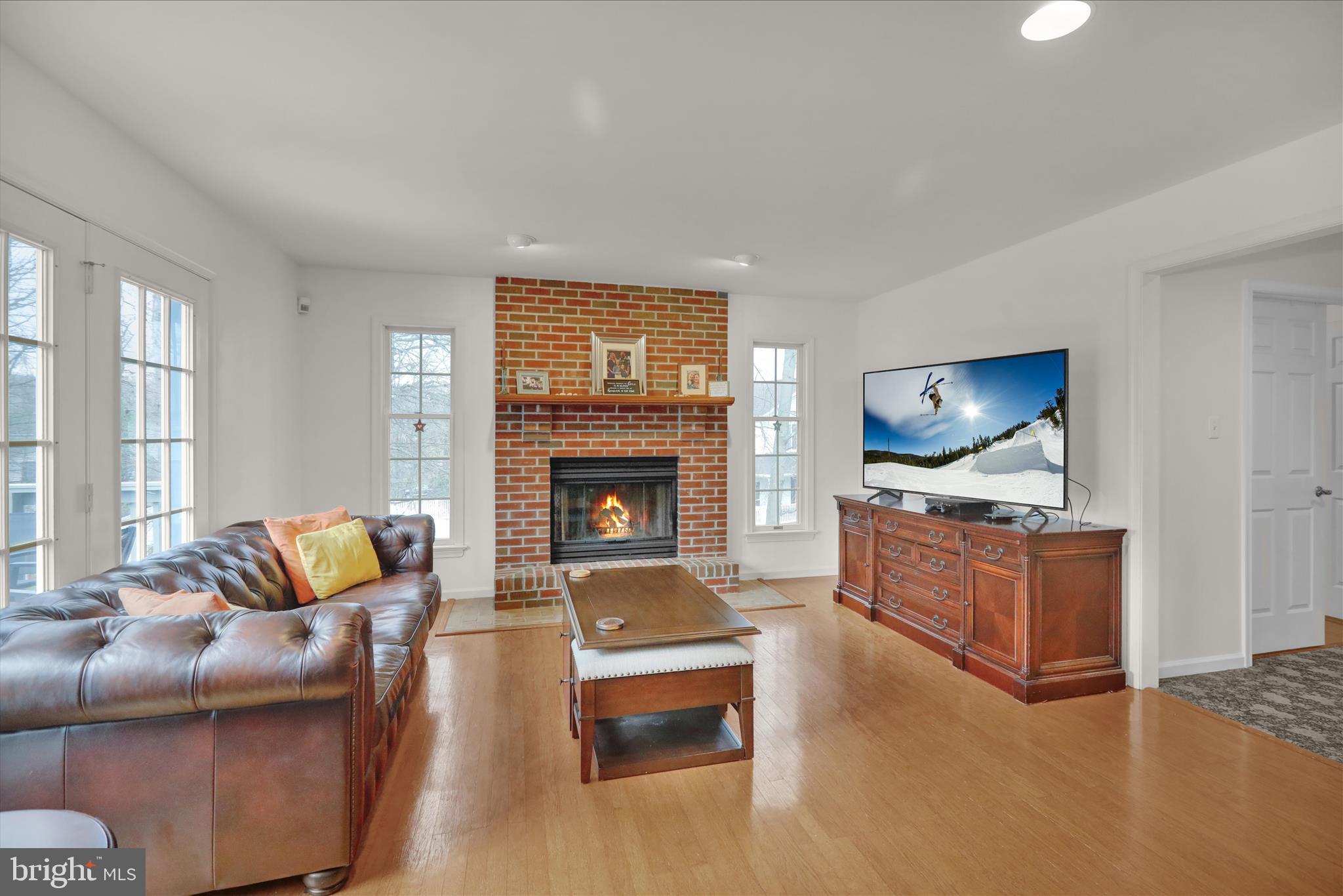 RIDGEVIEW - Residential