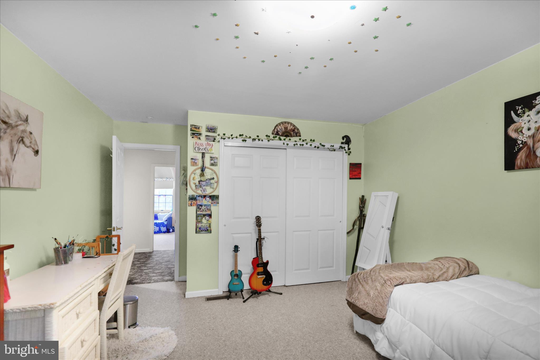 RIDGEVIEW - Residential