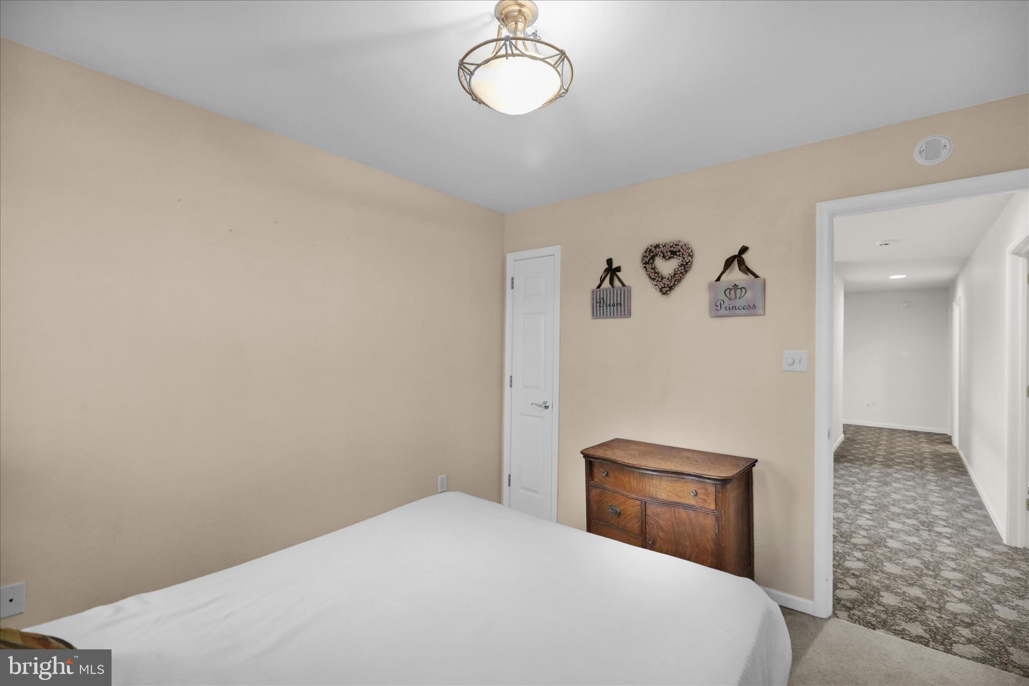 RIDGEVIEW - Residential