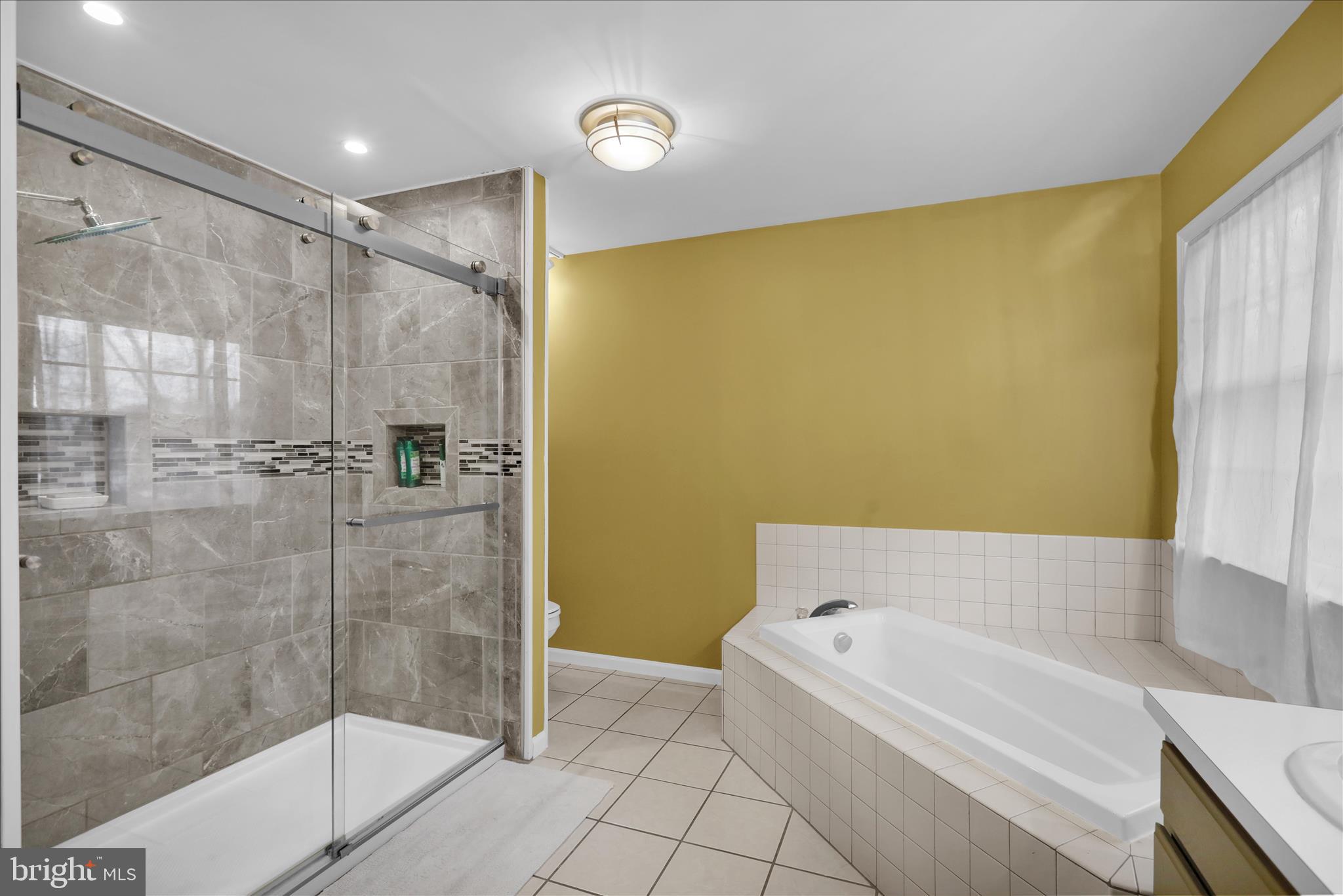 RIDGEVIEW - Residential