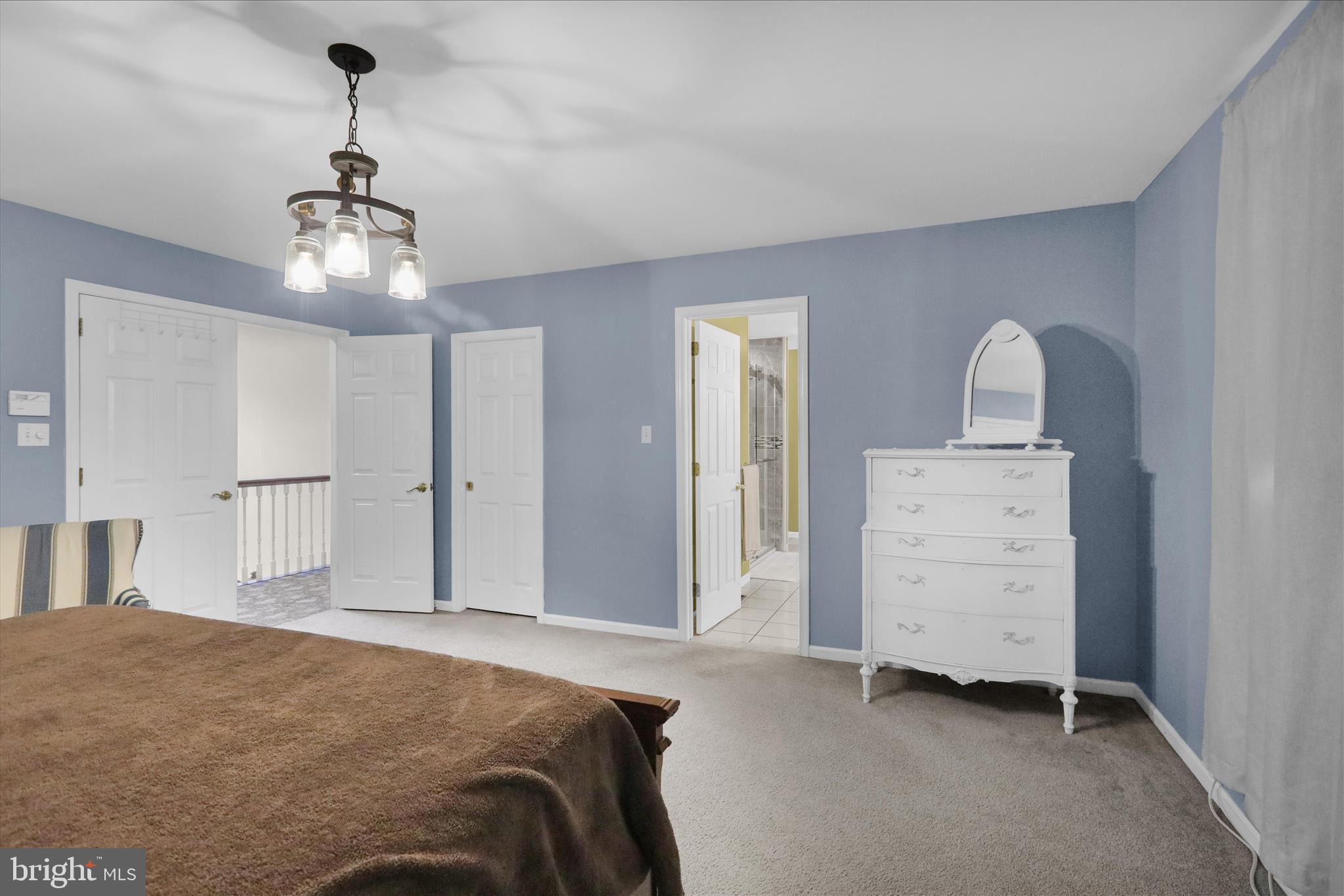 RIDGEVIEW - Residential