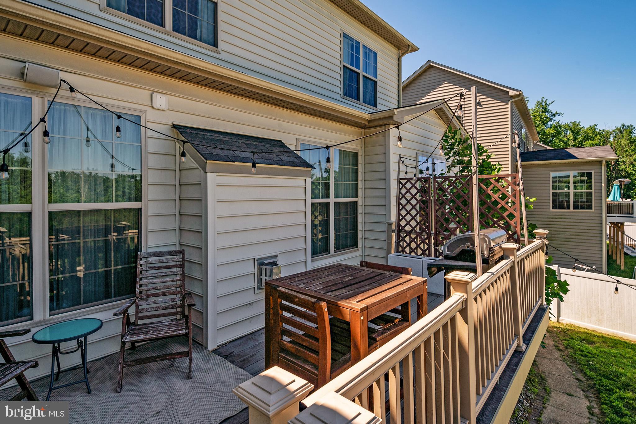 WOODMORE TOWNE CENTRE - Residential