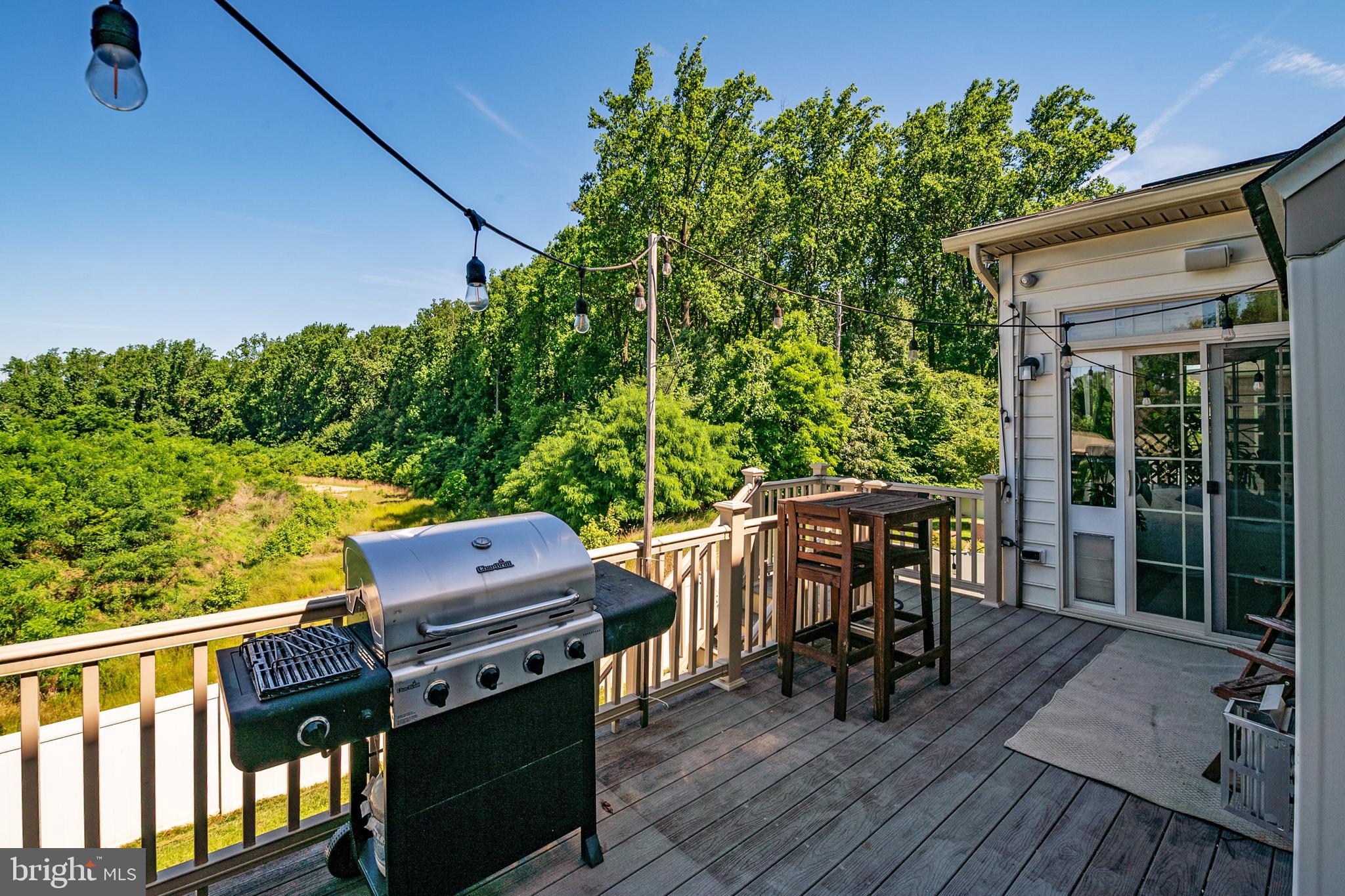 WOODMORE TOWNE CENTRE - Residential