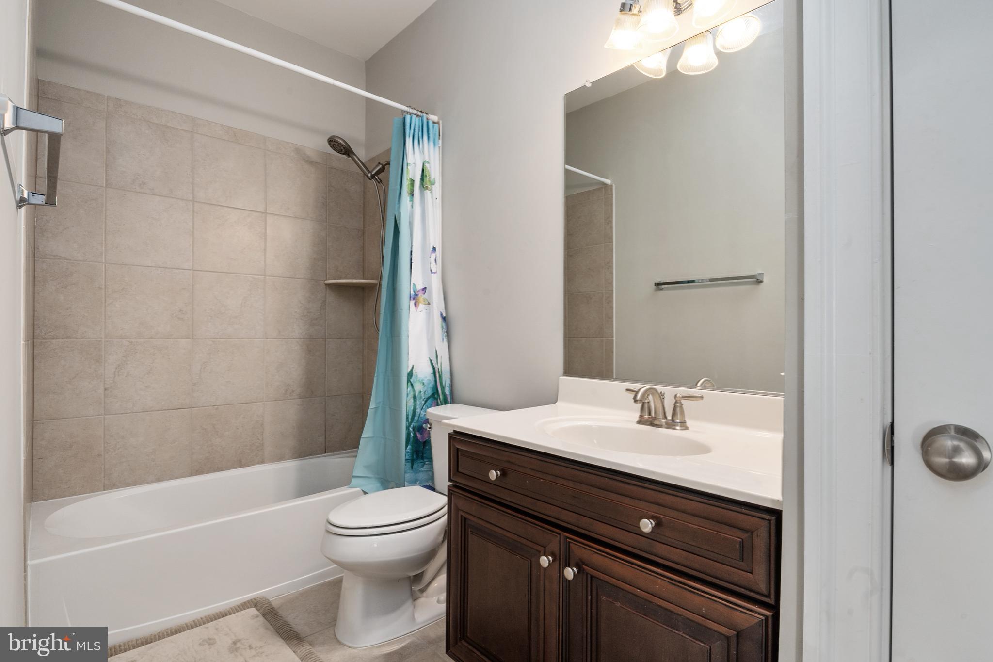 WOODMORE TOWNE CENTRE - Residential