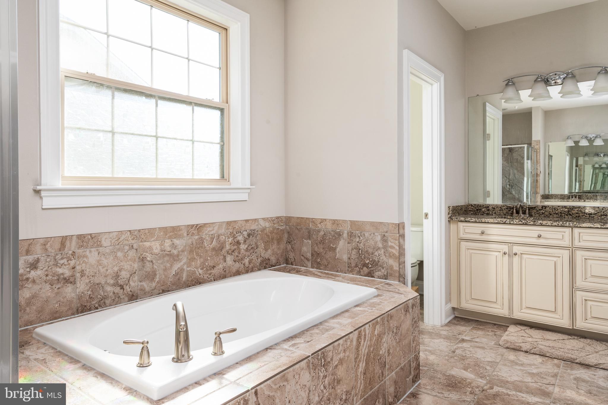 WOODMORE TOWNE CENTRE - Residential