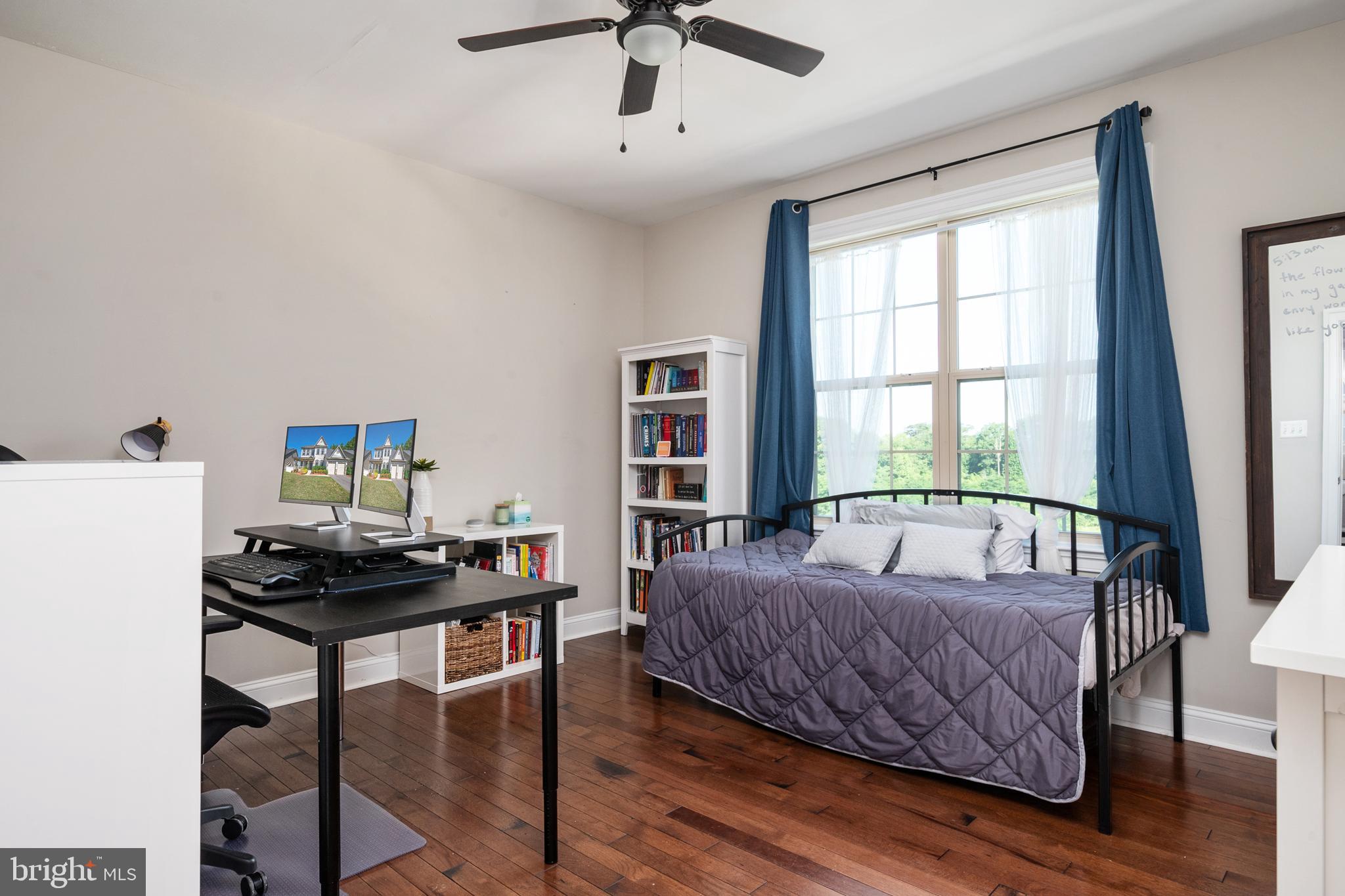 WOODMORE TOWNE CENTRE - Residential