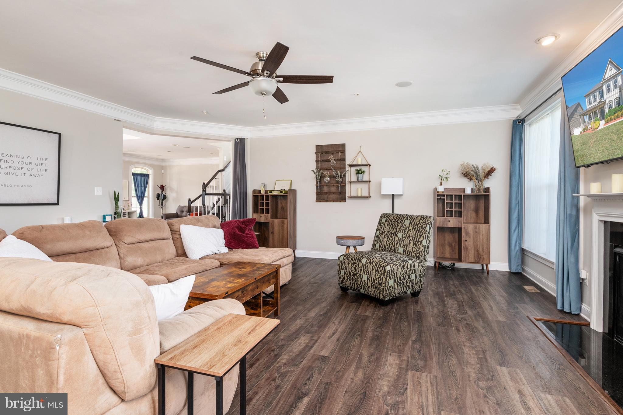 WOODMORE TOWNE CENTRE - Residential