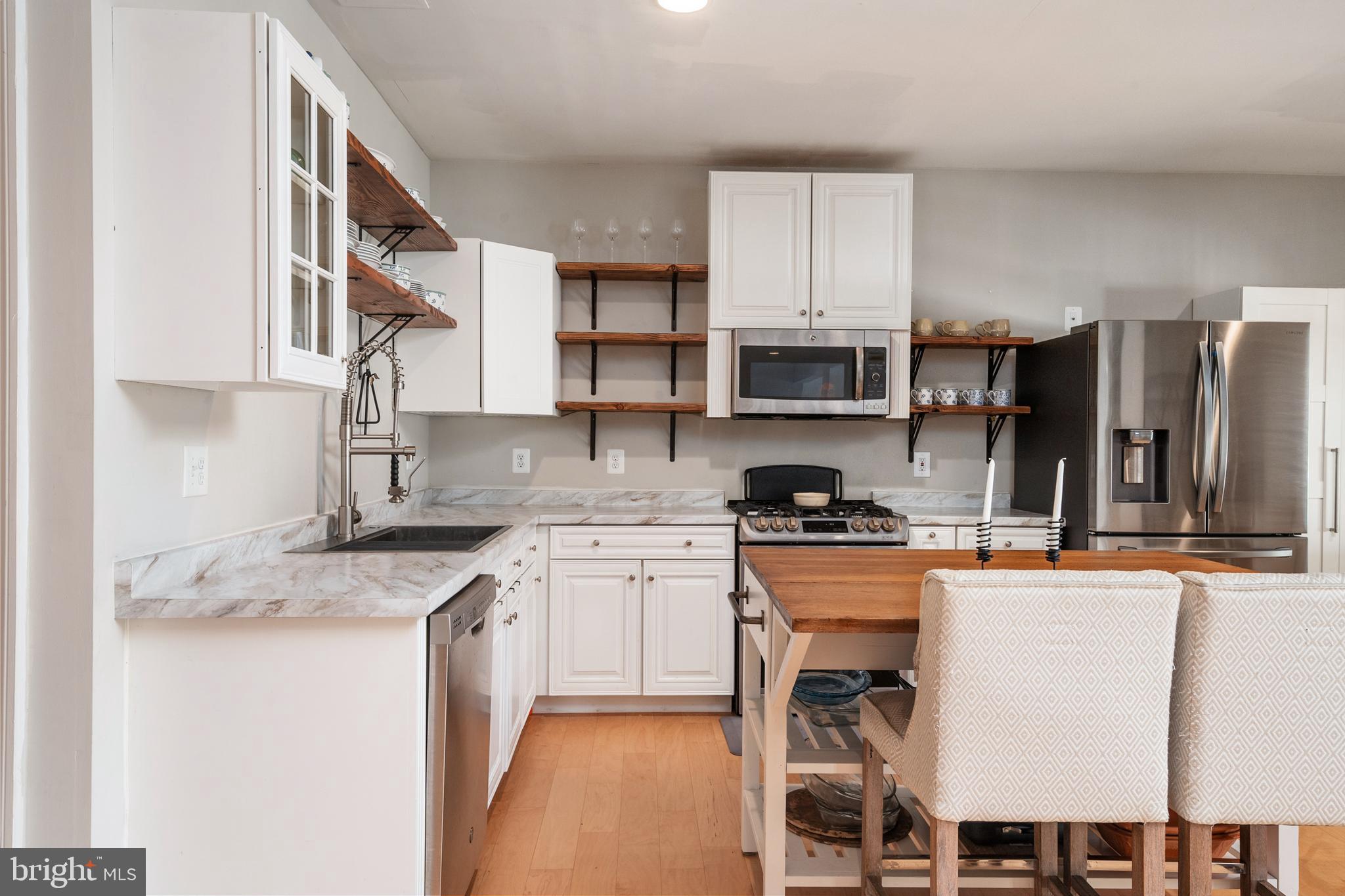 WOODMORE TOWNE CENTRE - Residential