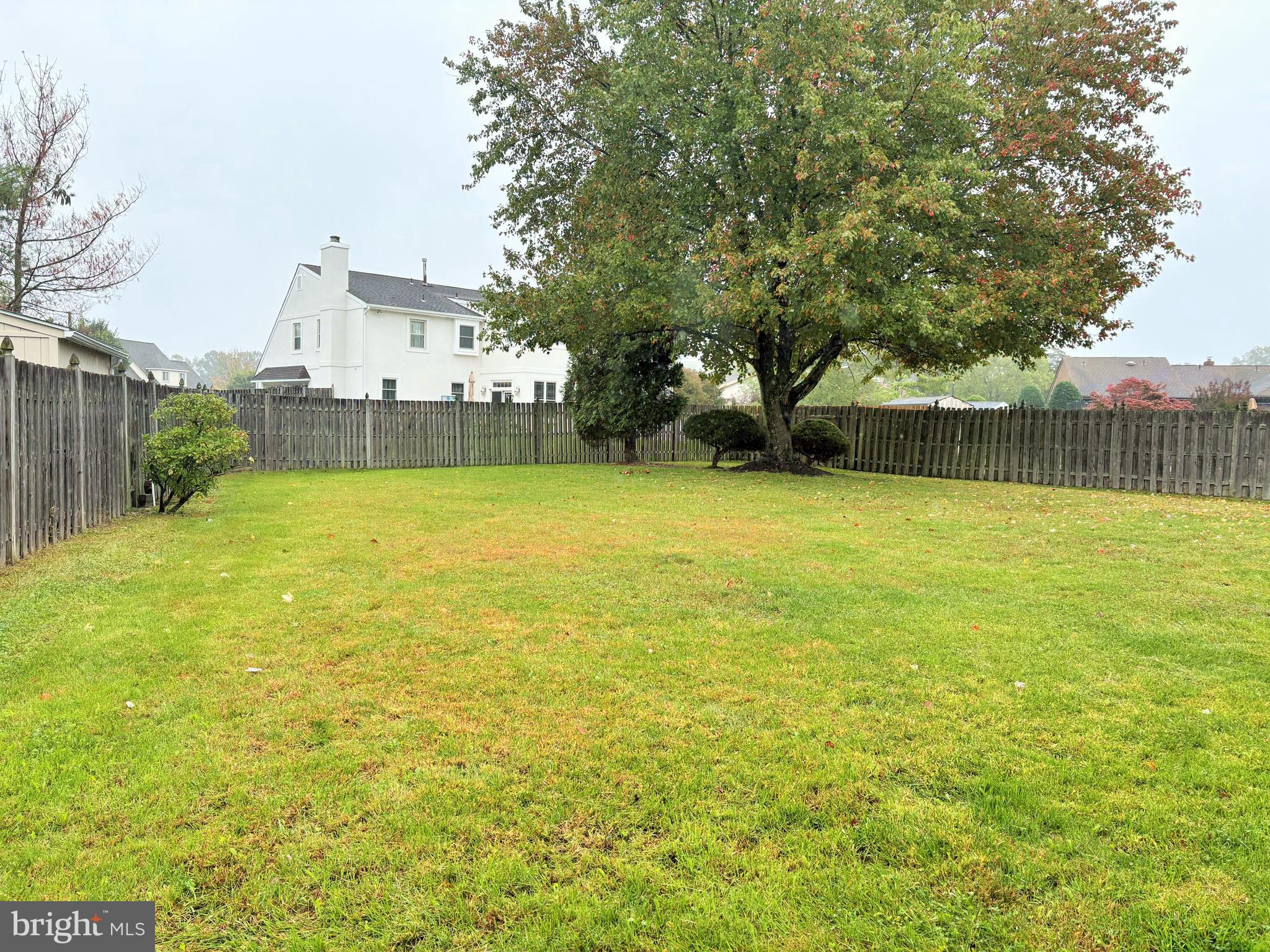 COUNTRY WALK - Residential