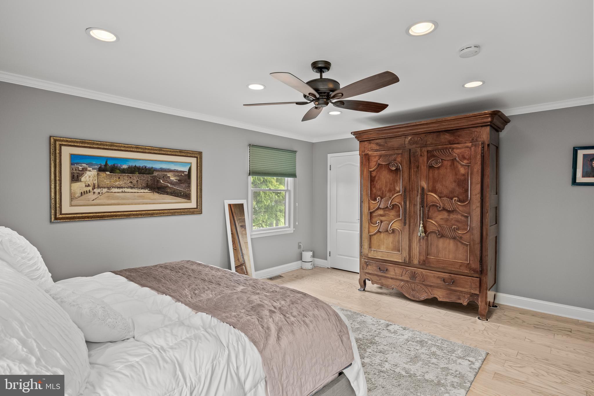 COUNTRY WALK - Residential