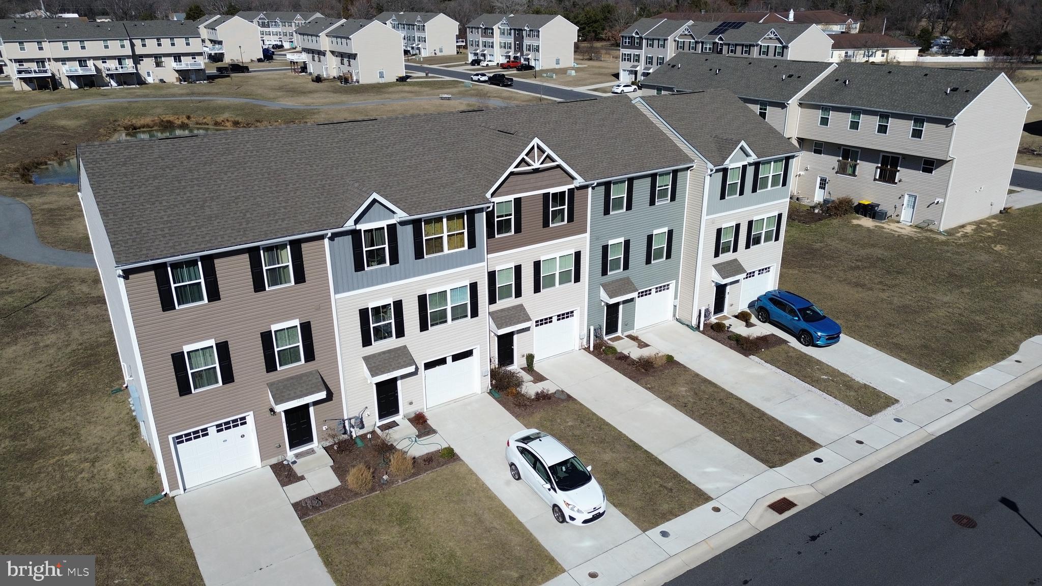 BROOKSTONE TRACE - Residential