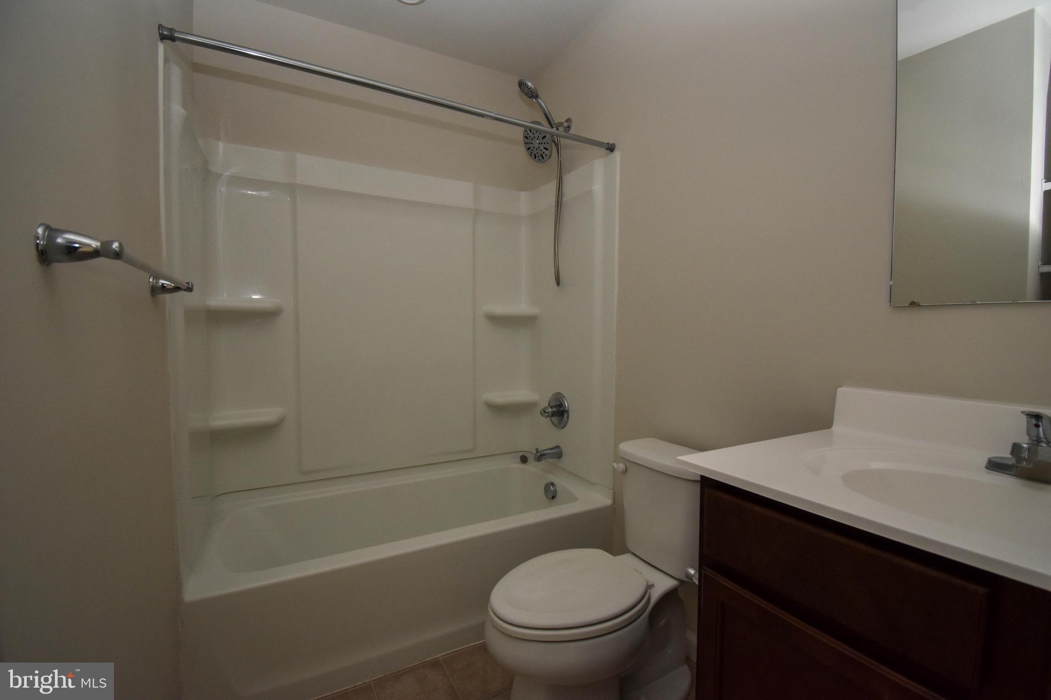 BROOKSTONE TRACE - Residential