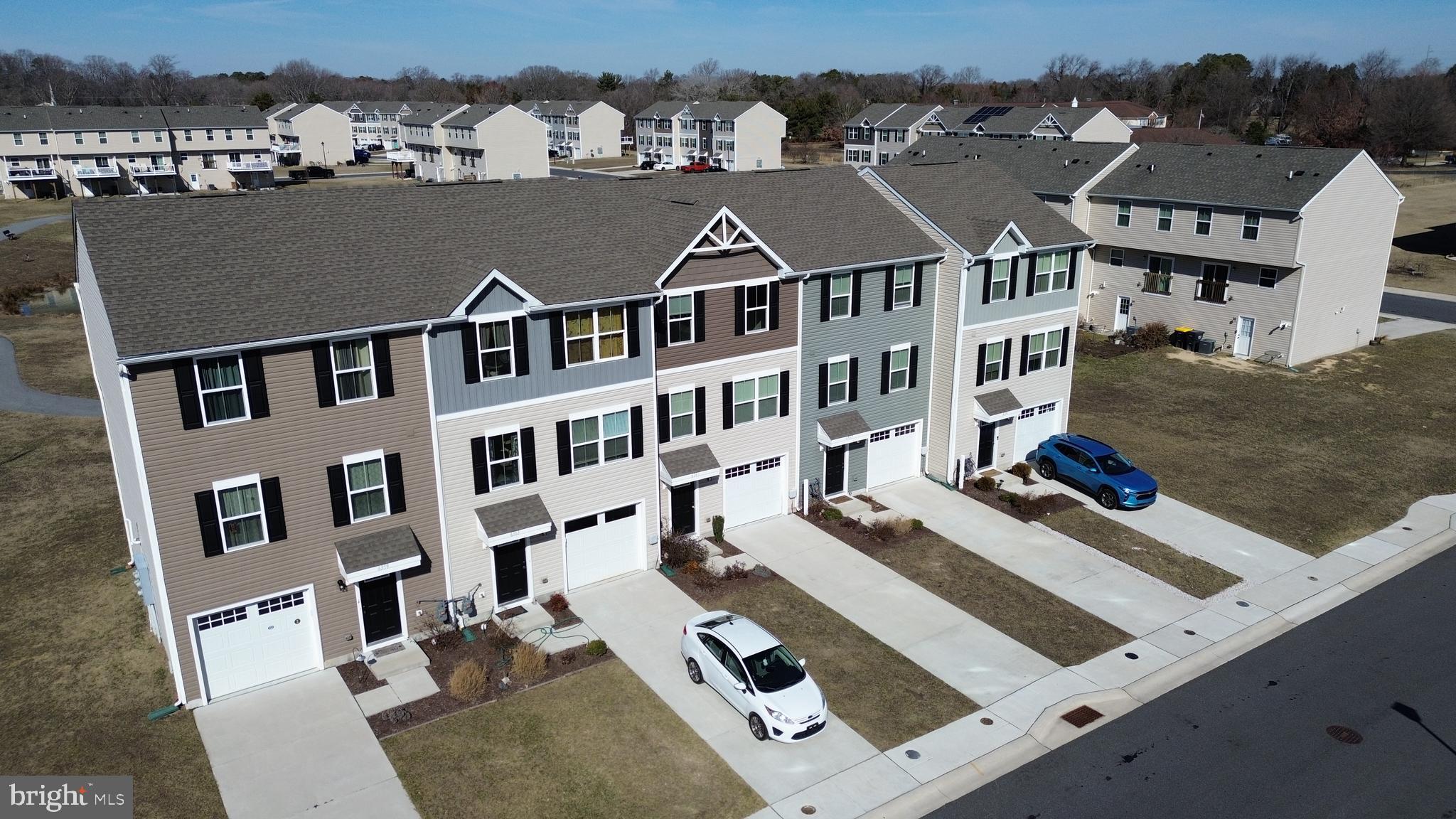 BROOKSTONE TRACE - Residential