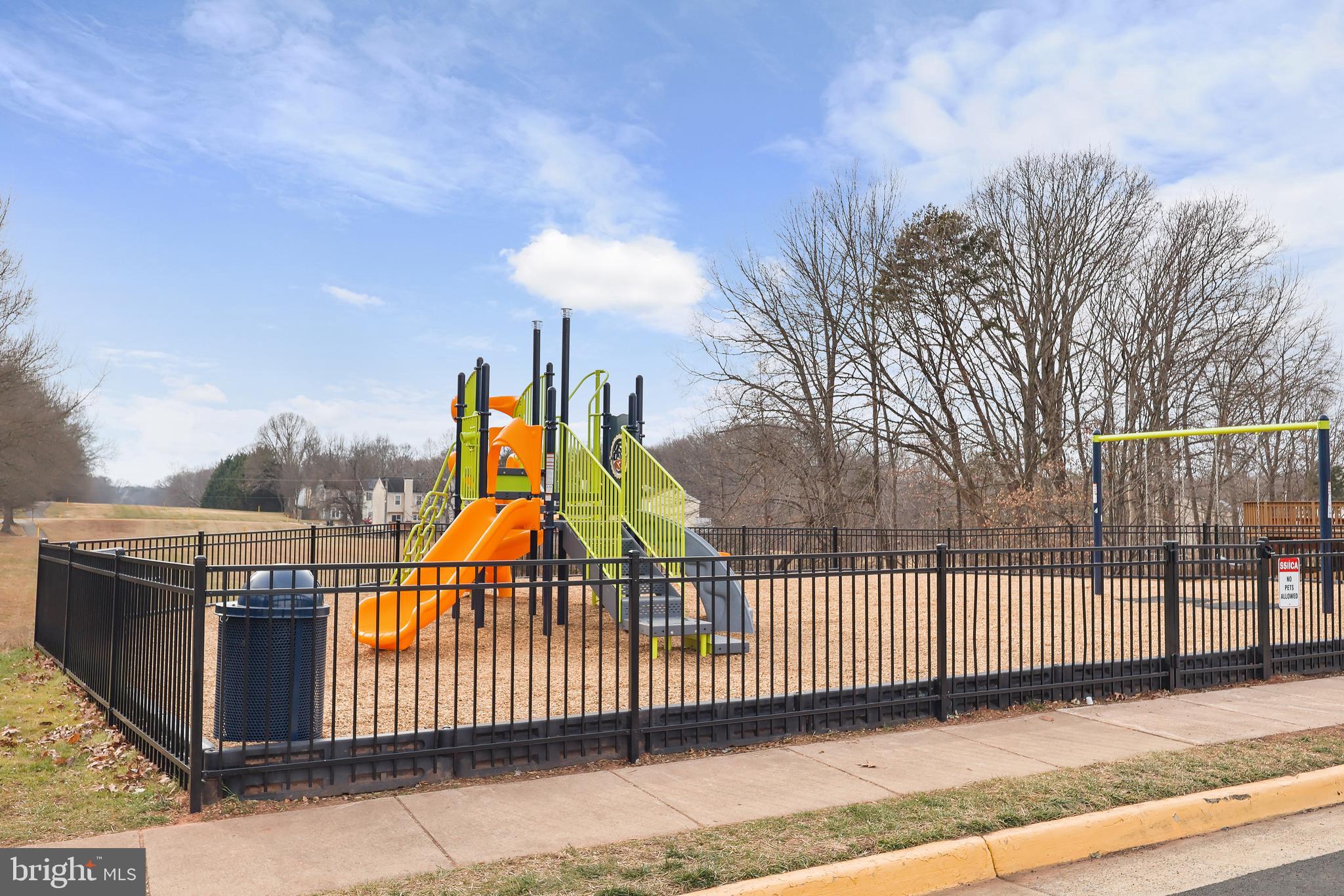 SULLY STATION II - Residential