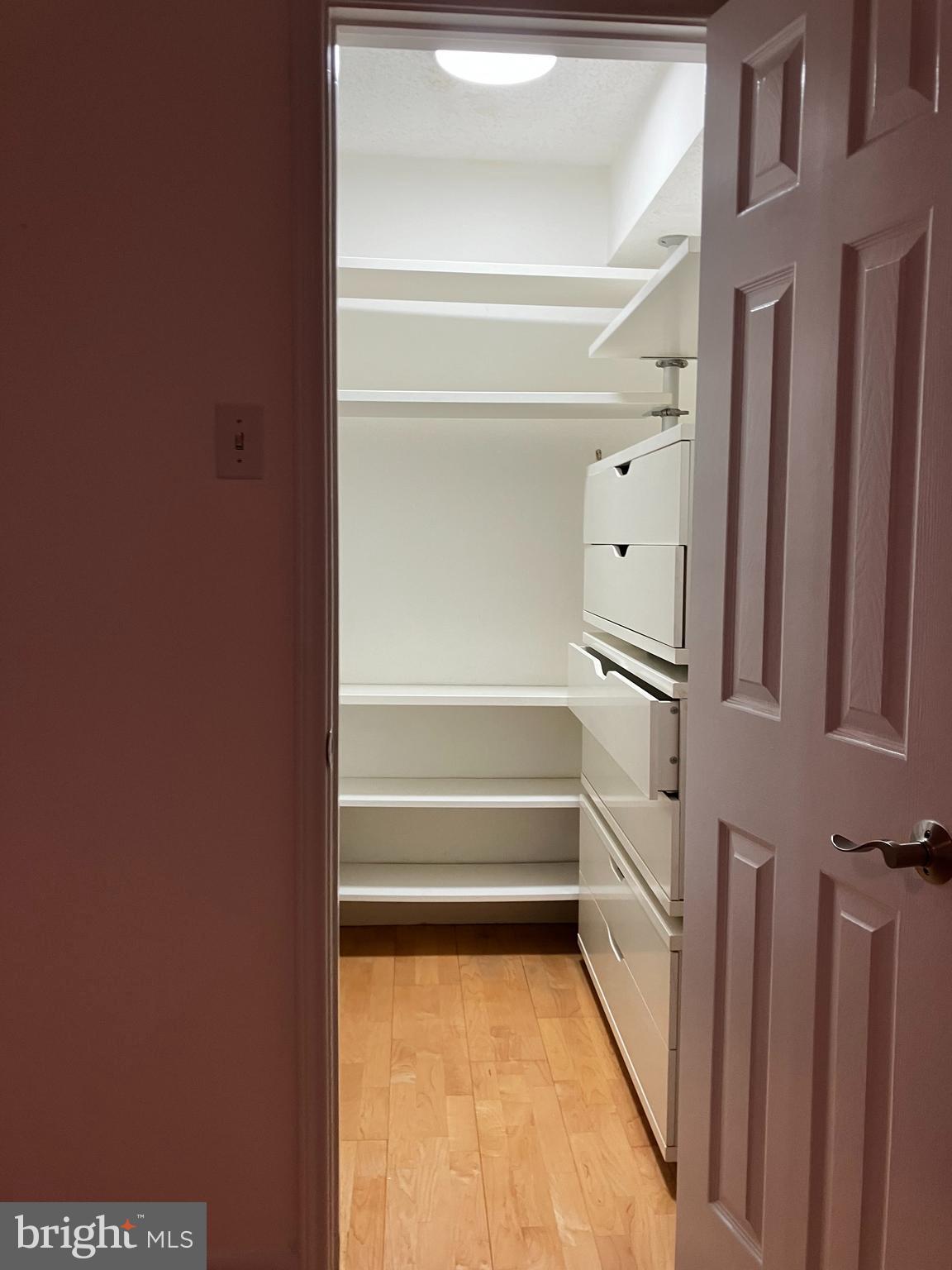 FOUNTAINS AT MCLEAN - Residential Lease