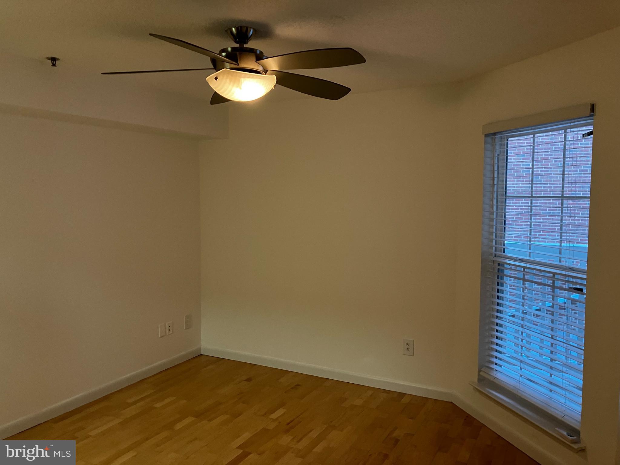 FOUNTAINS AT MCLEAN - Residential Lease