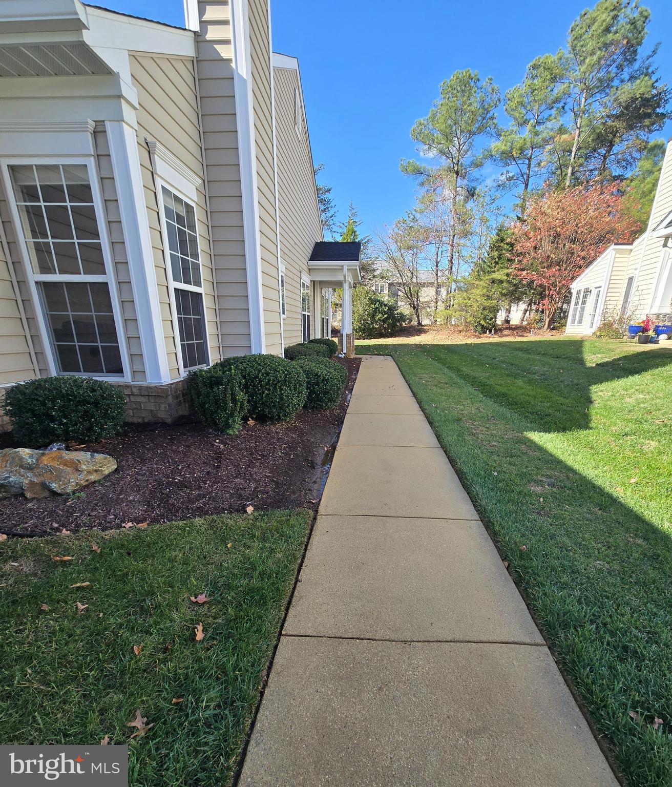 272 WILLIAMSBURG CIRCLE