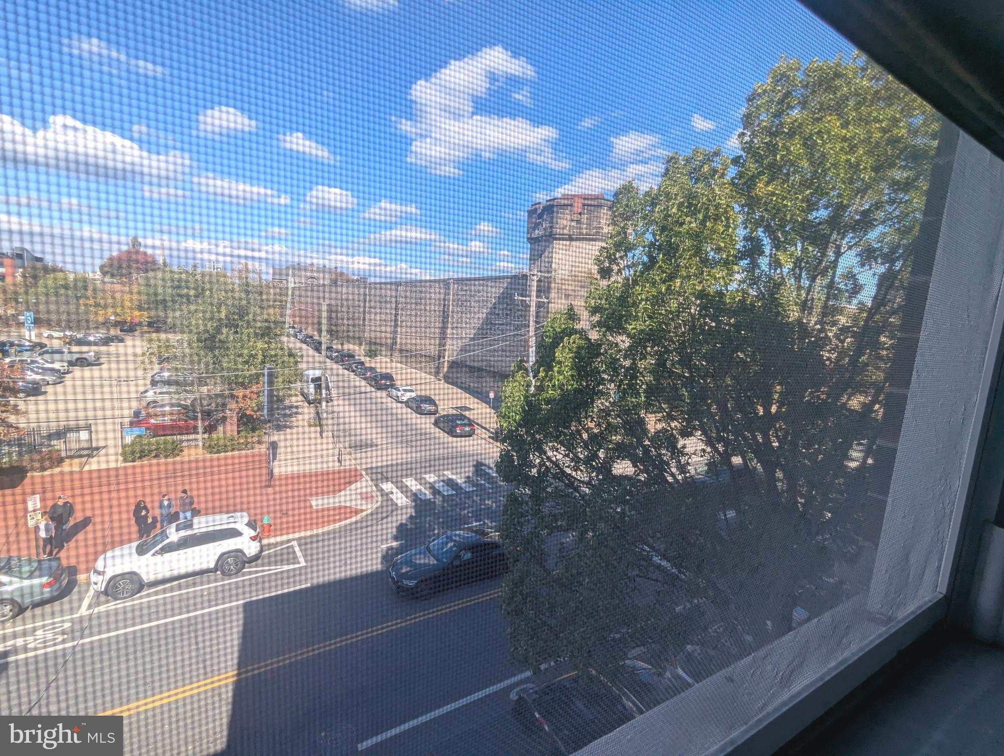 FAIRMOUNT - Residential Lease