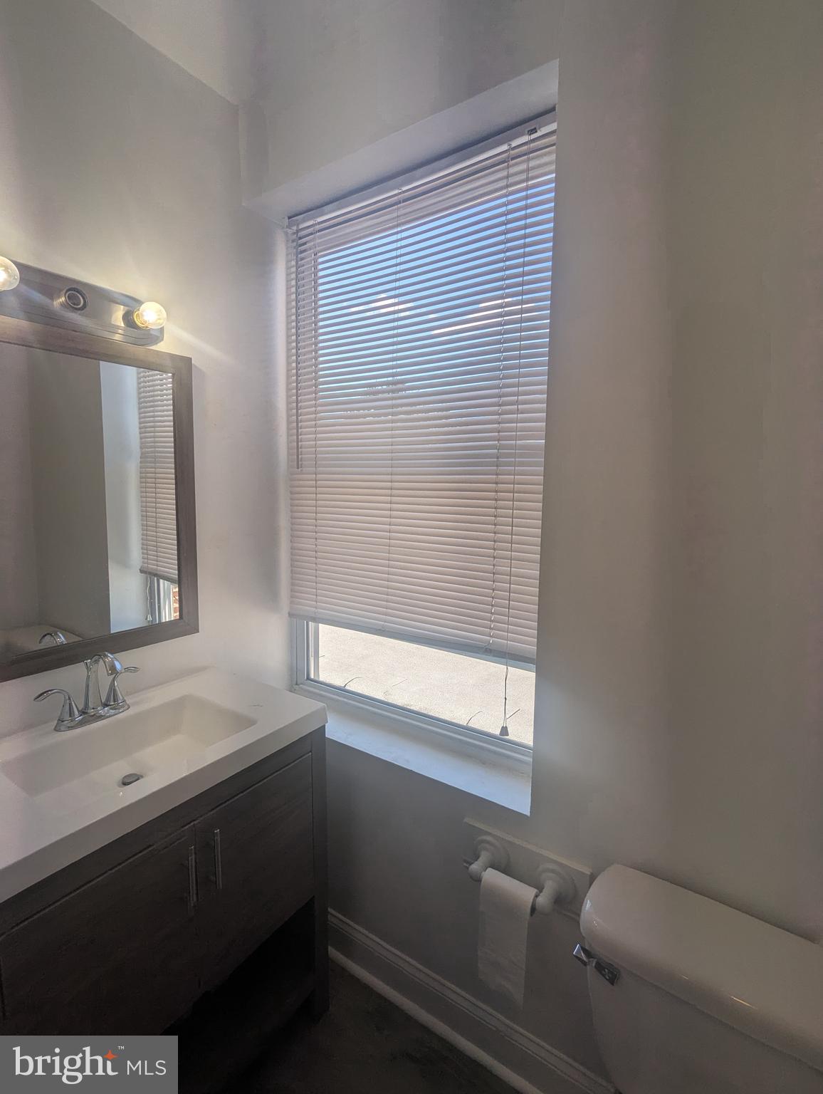 FAIRMOUNT - Residential Lease