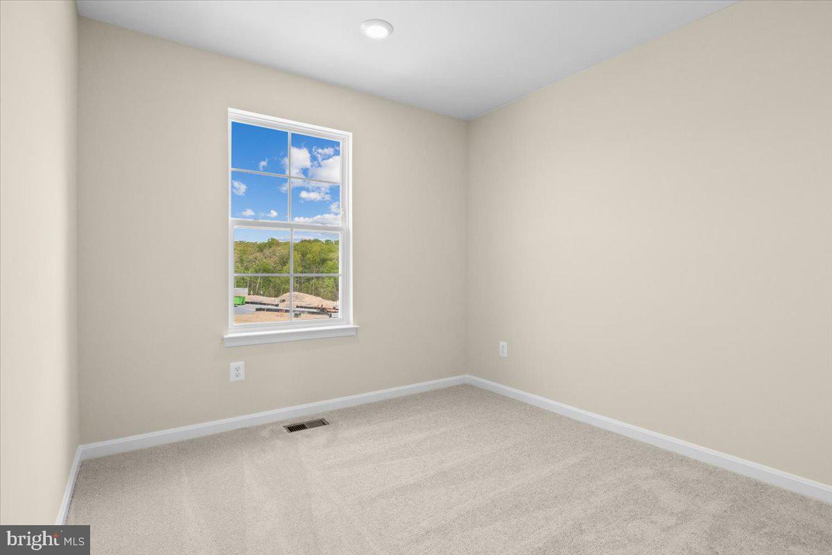 SENSENY VILLAGE - Residential Lease