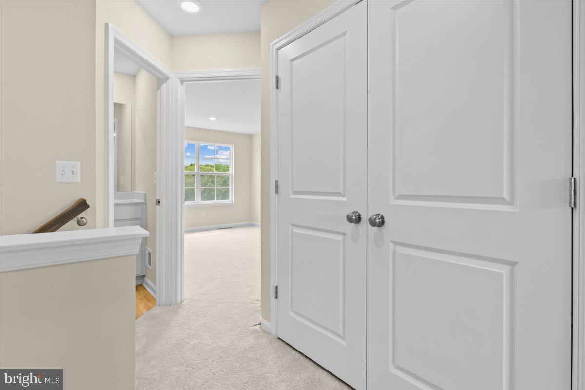 SENSENY VILLAGE - Residential Lease