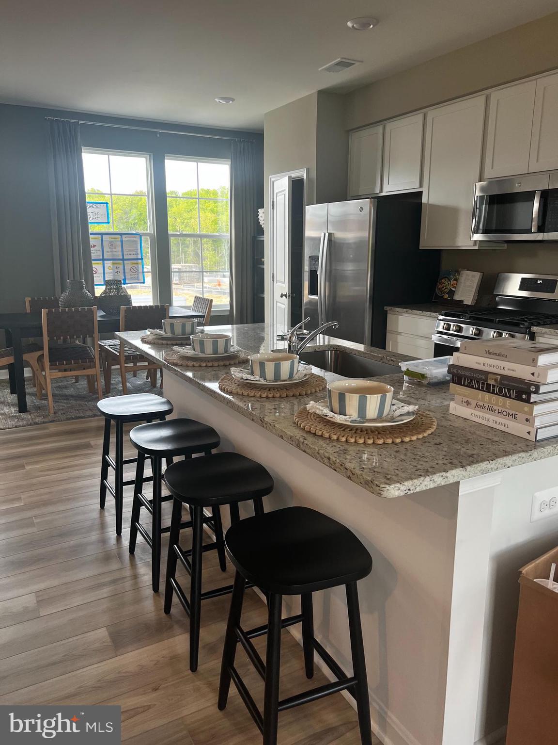 SENSENY VILLAGE - Residential Lease