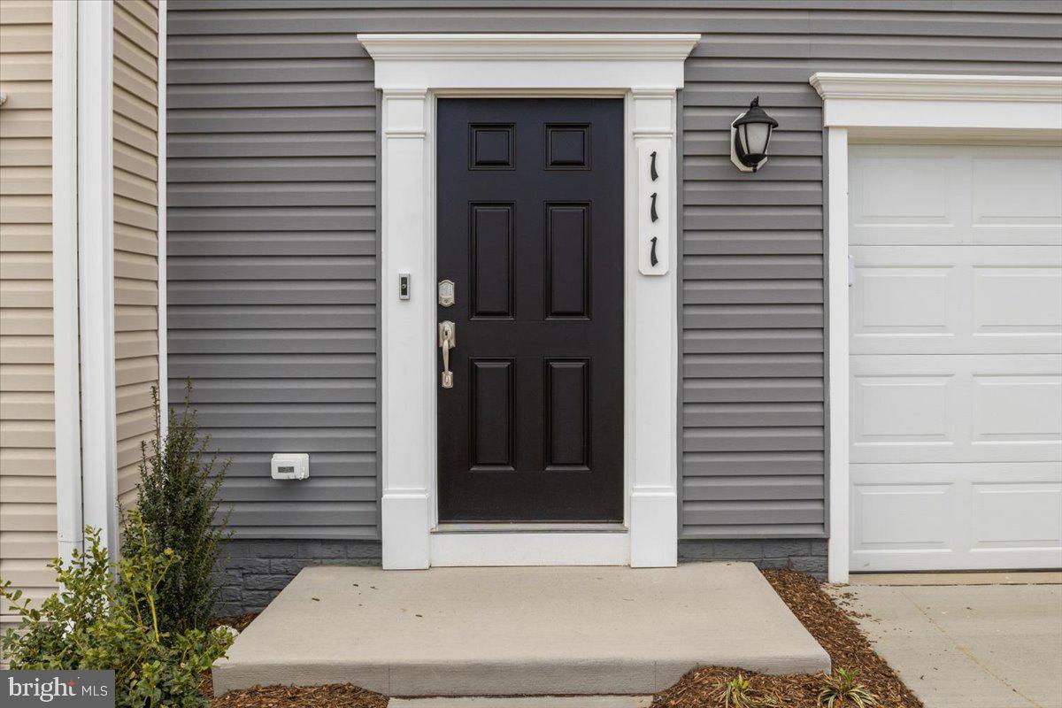 SENSENY VILLAGE - Residential Lease