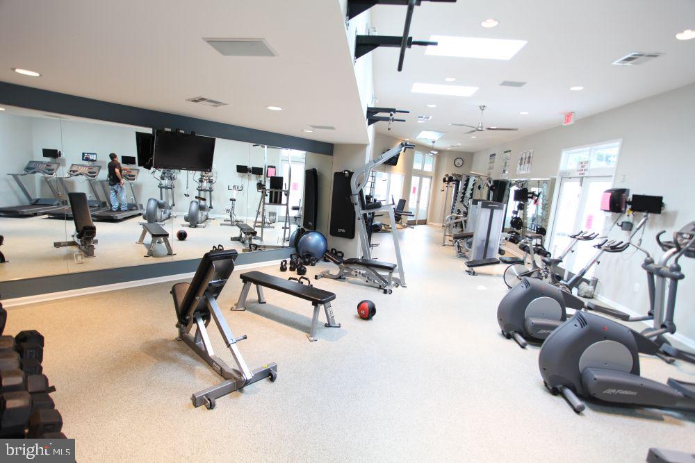 PARKSIDE AT ALEXANDRIA - Residential