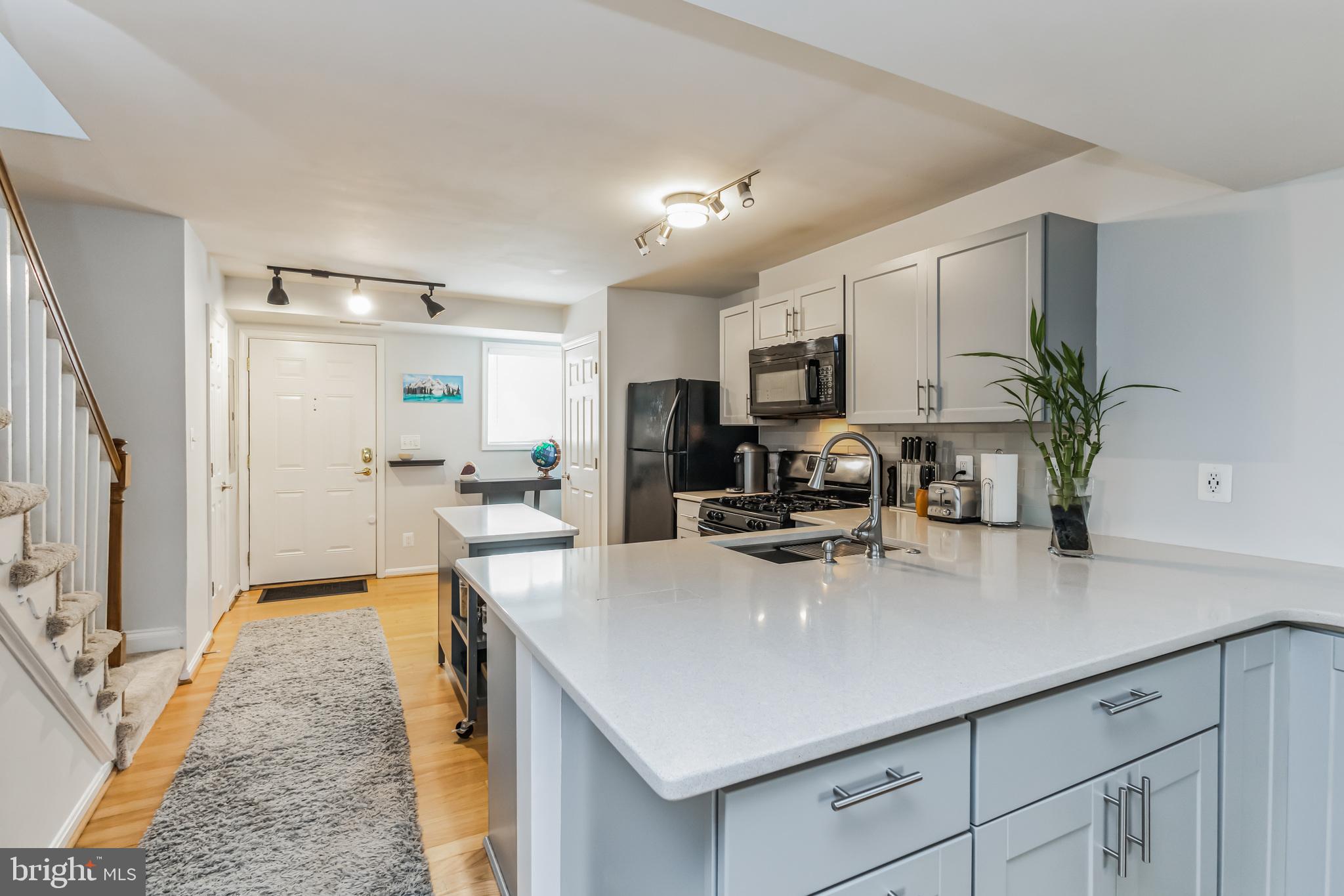 PARKSIDE AT ALEXANDRIA - Residential