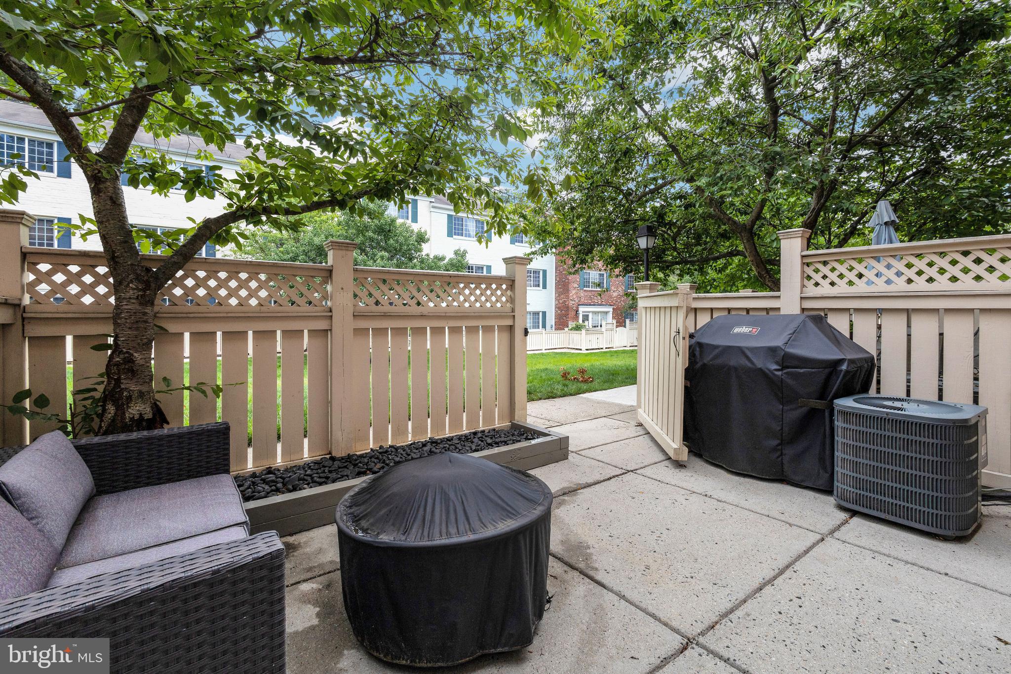 PARKSIDE AT ALEXANDRIA - Residential