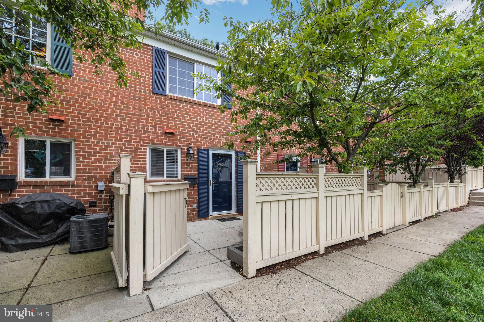 PARKSIDE AT ALEXANDRIA - Residential