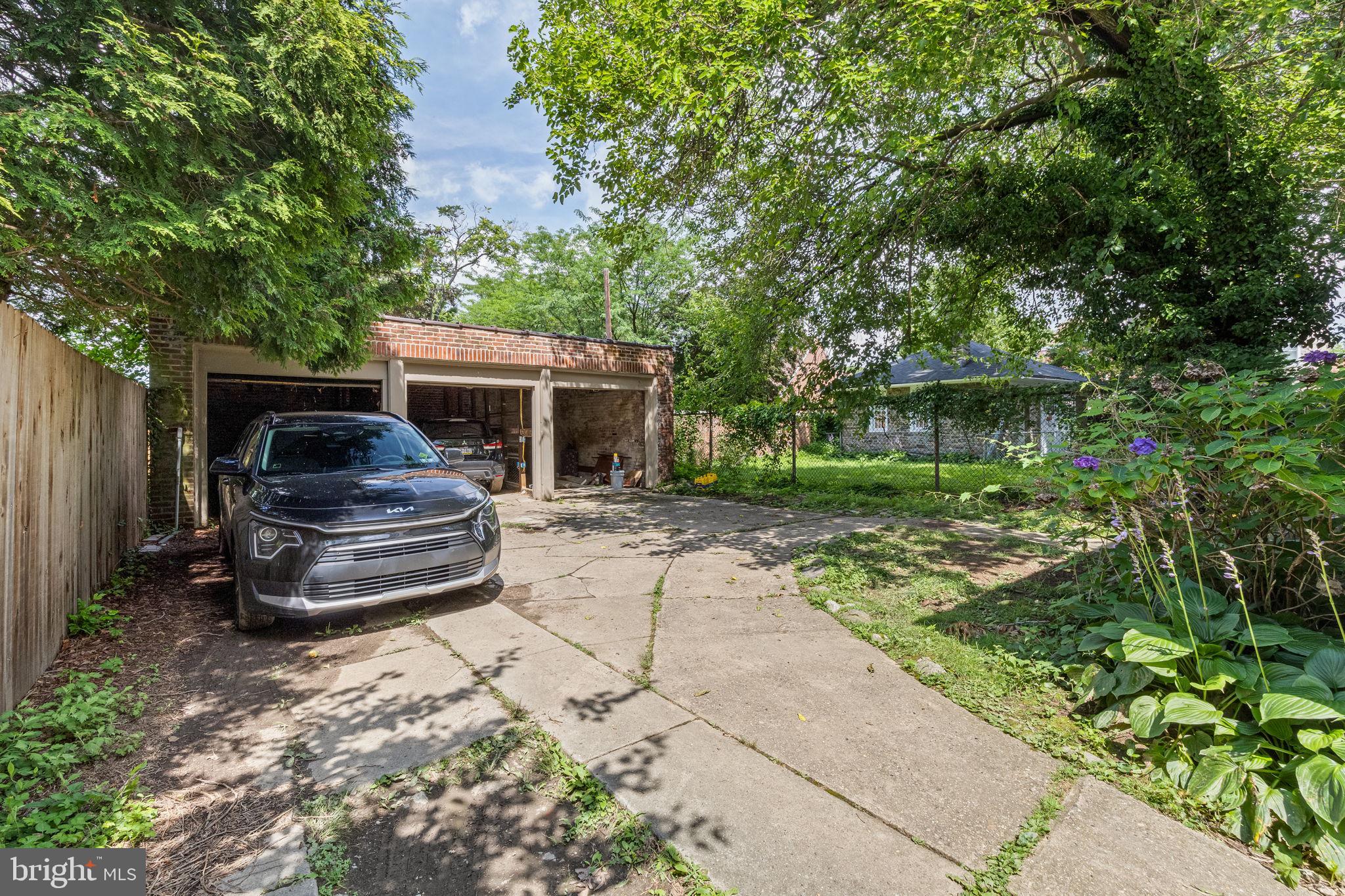 GERMANTOWN (WEST) - Residential Income