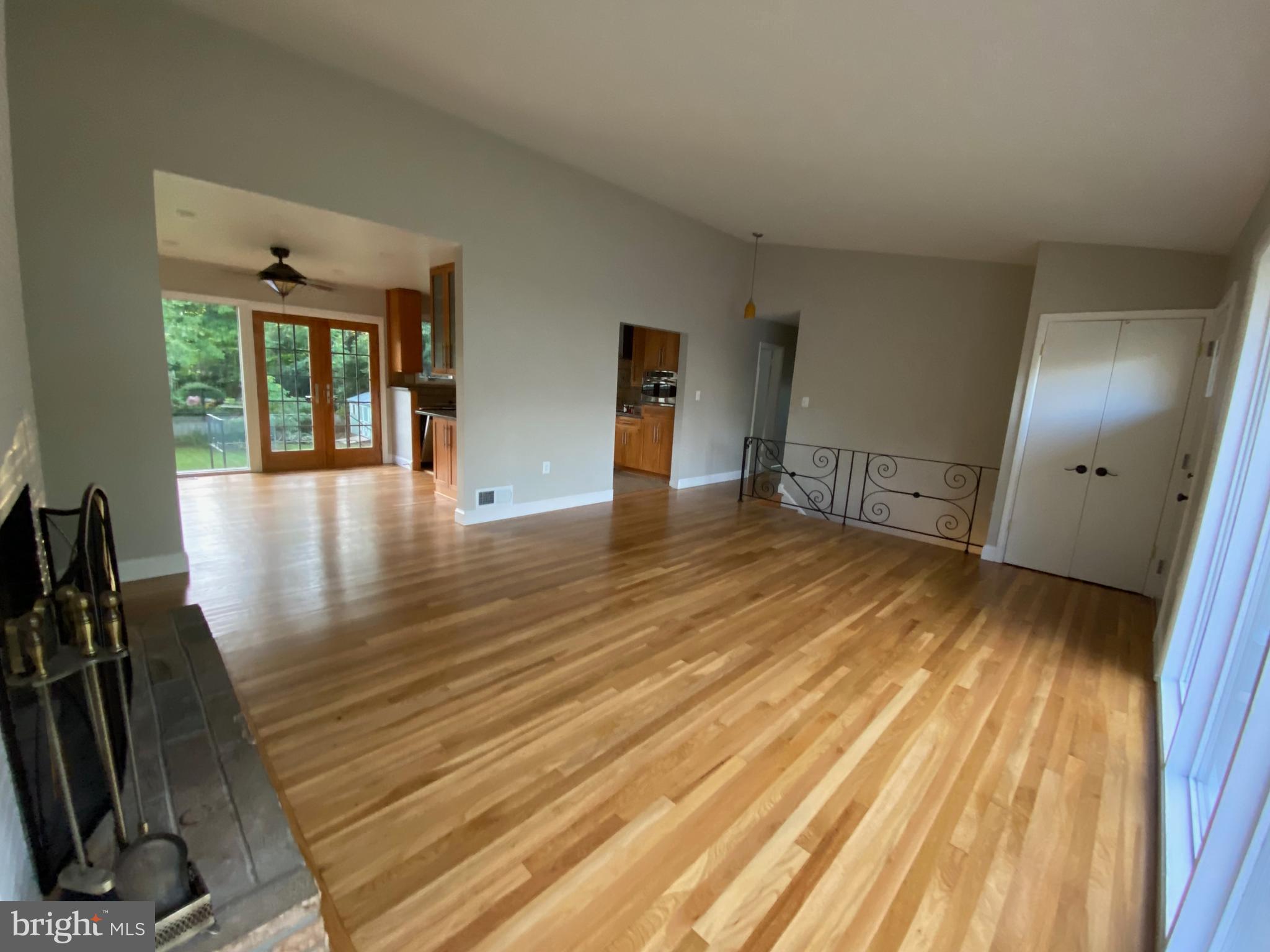 FERNWOOD - Residential Lease