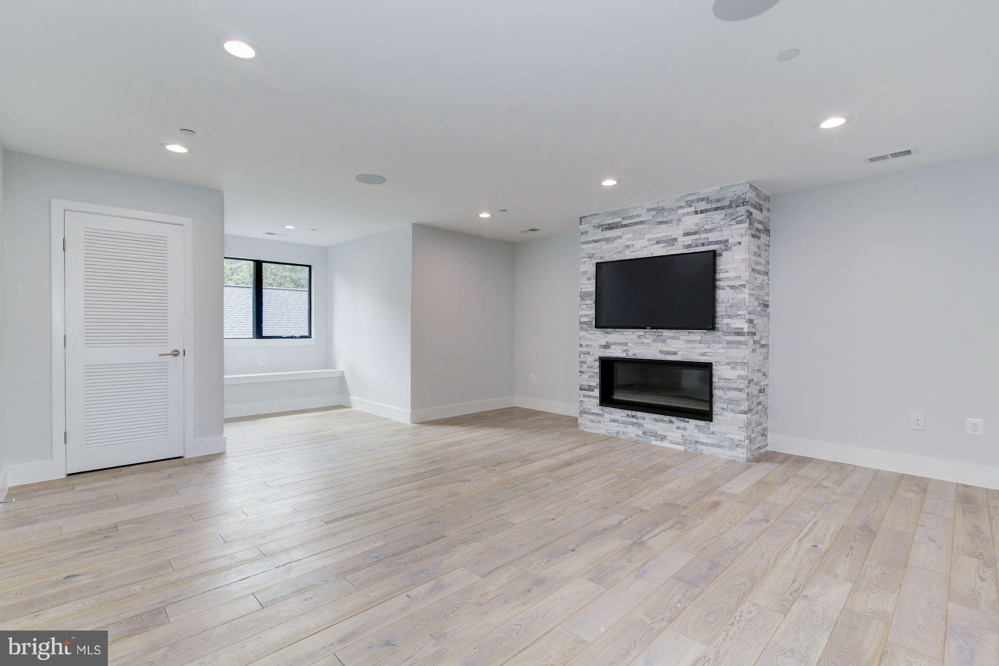 PALISADES - Residential