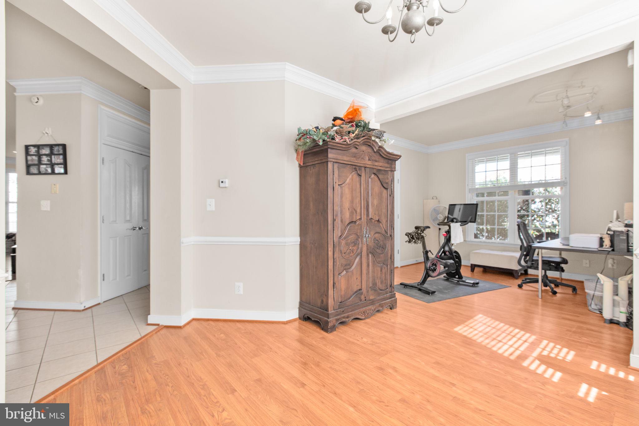 CHATHAM VILLAGE - Residential