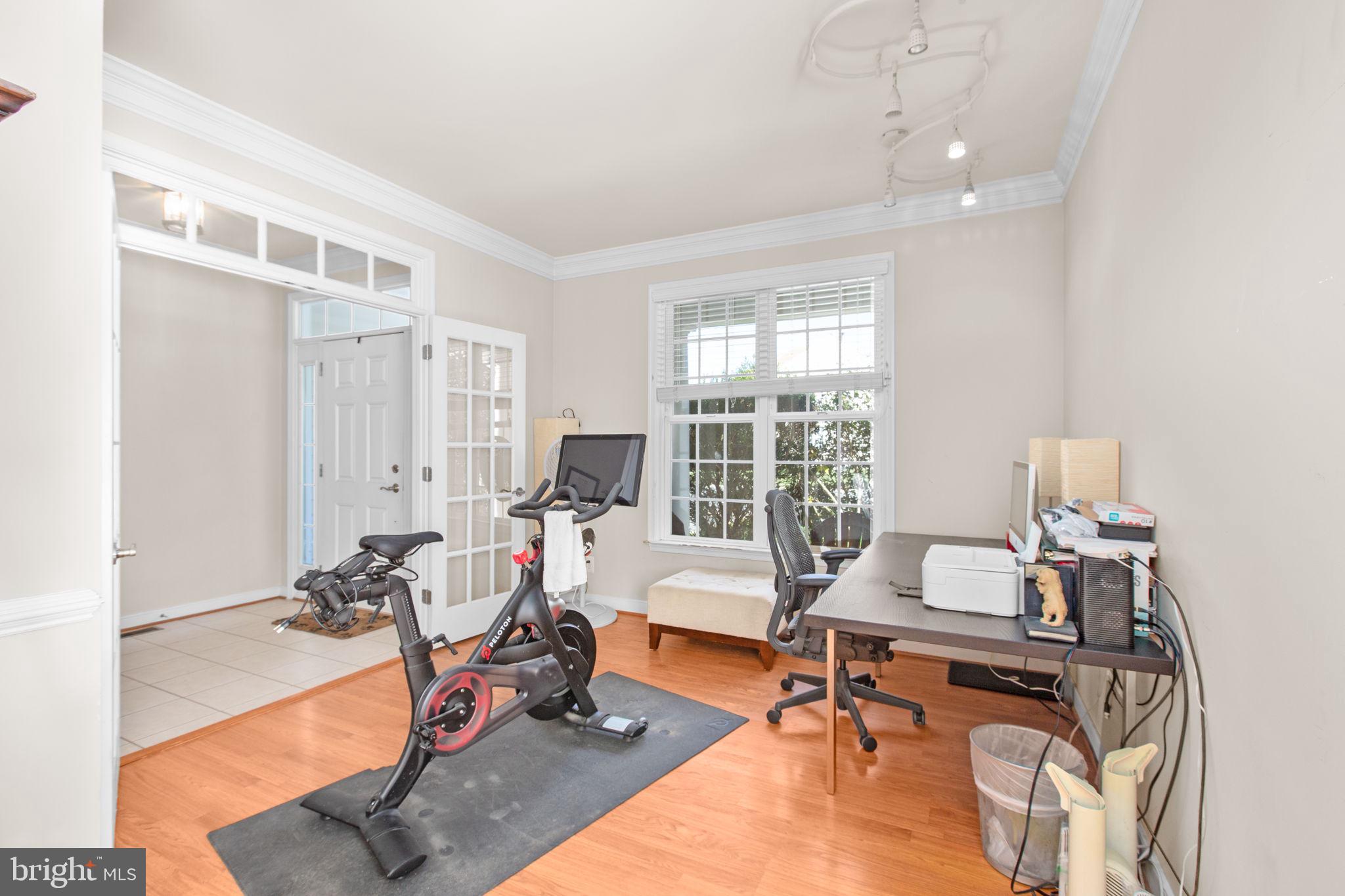 CHATHAM VILLAGE - Residential