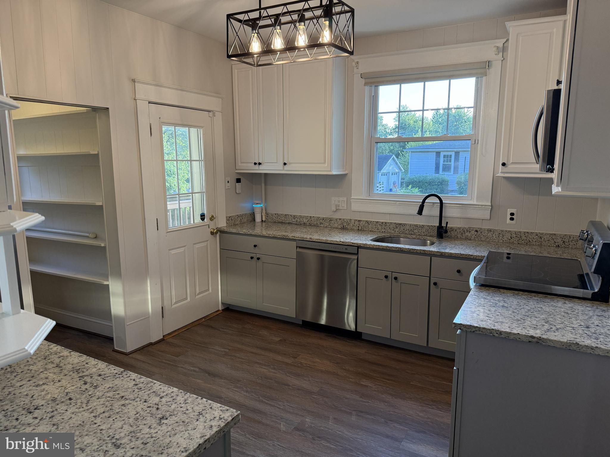 1305 FREDERICK ROAD