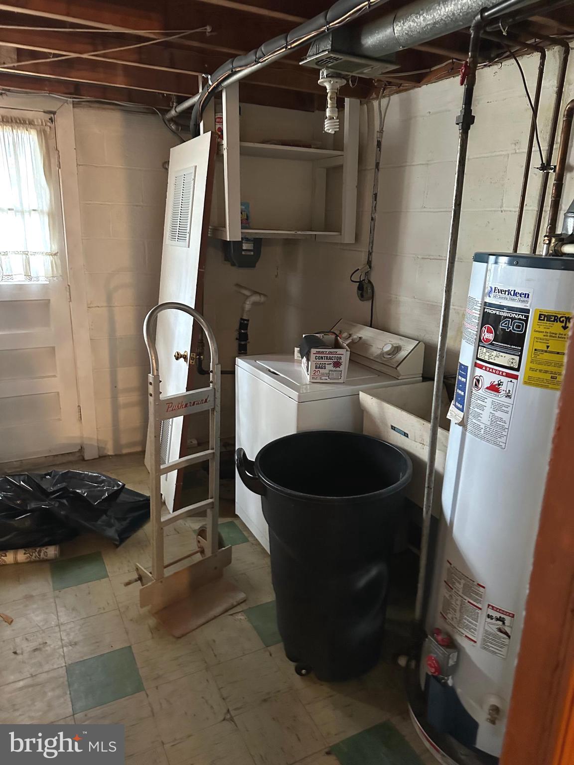 LAKELAND - Residential