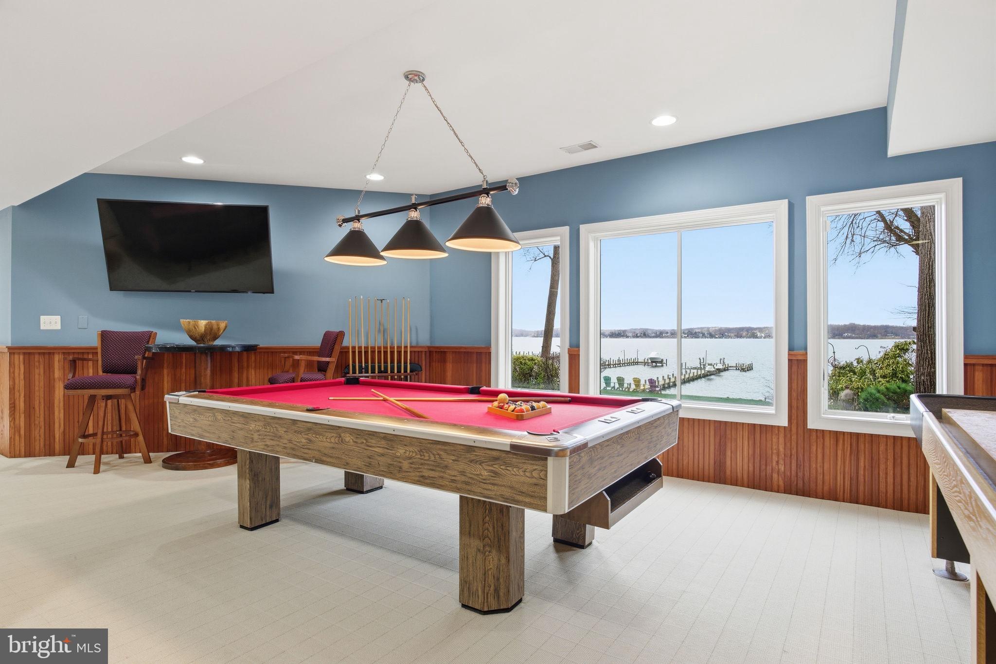 SEVERNA PARK - Residential