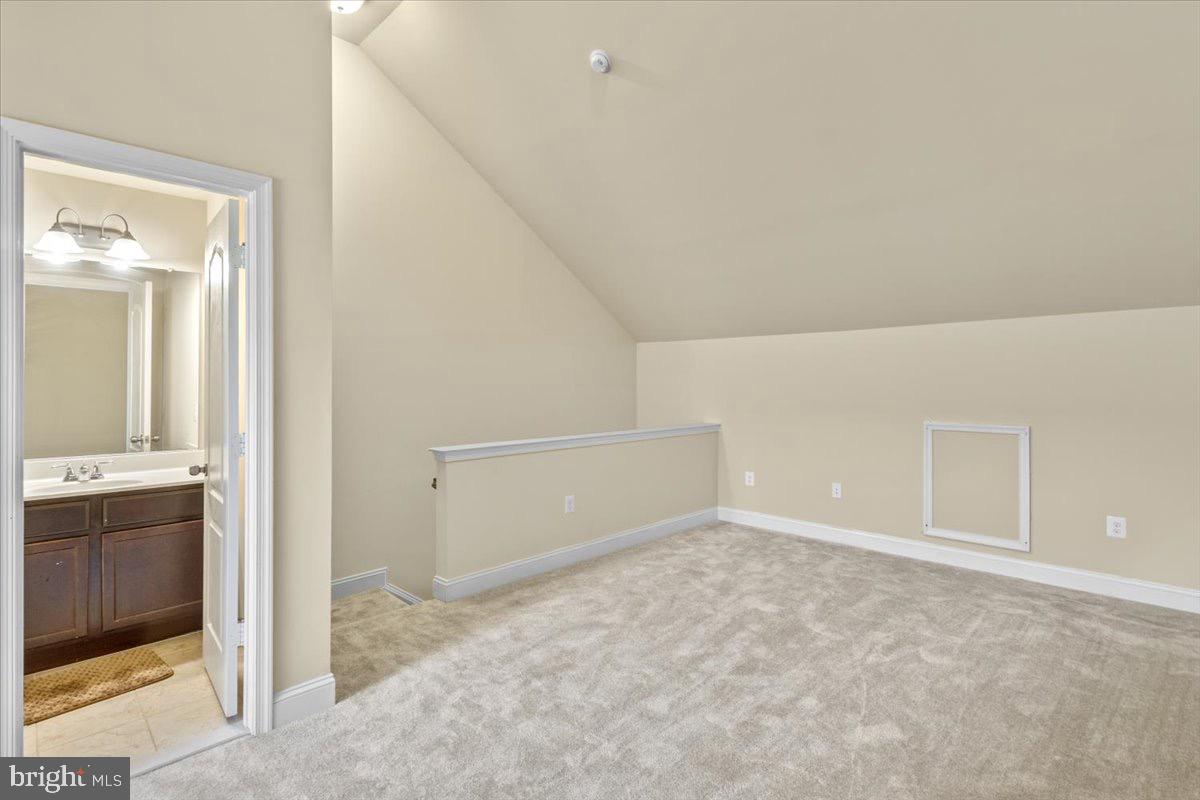 POTOMAC HIGHLANDS - Residential