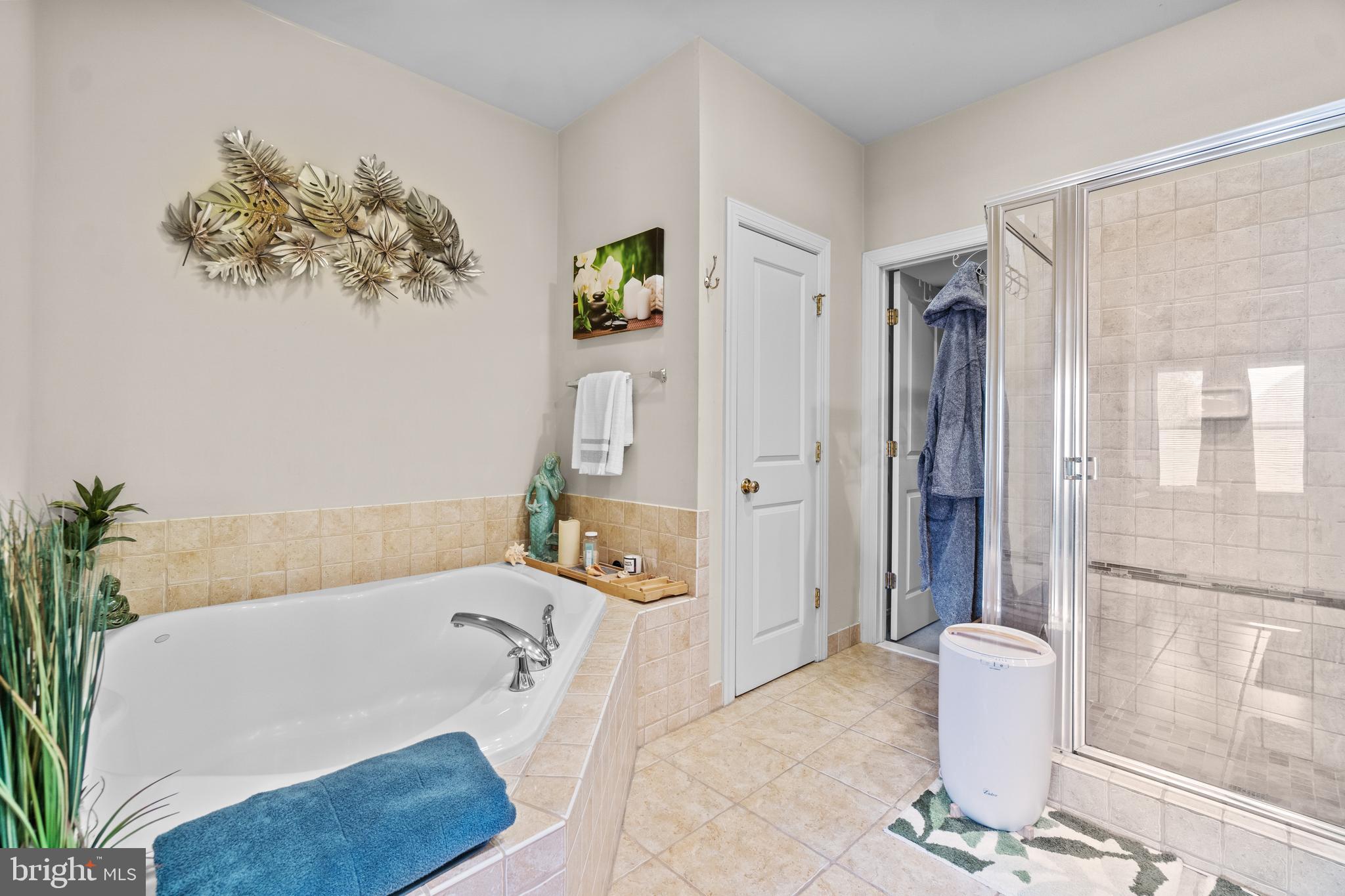 MAPLE LAWN - Residential