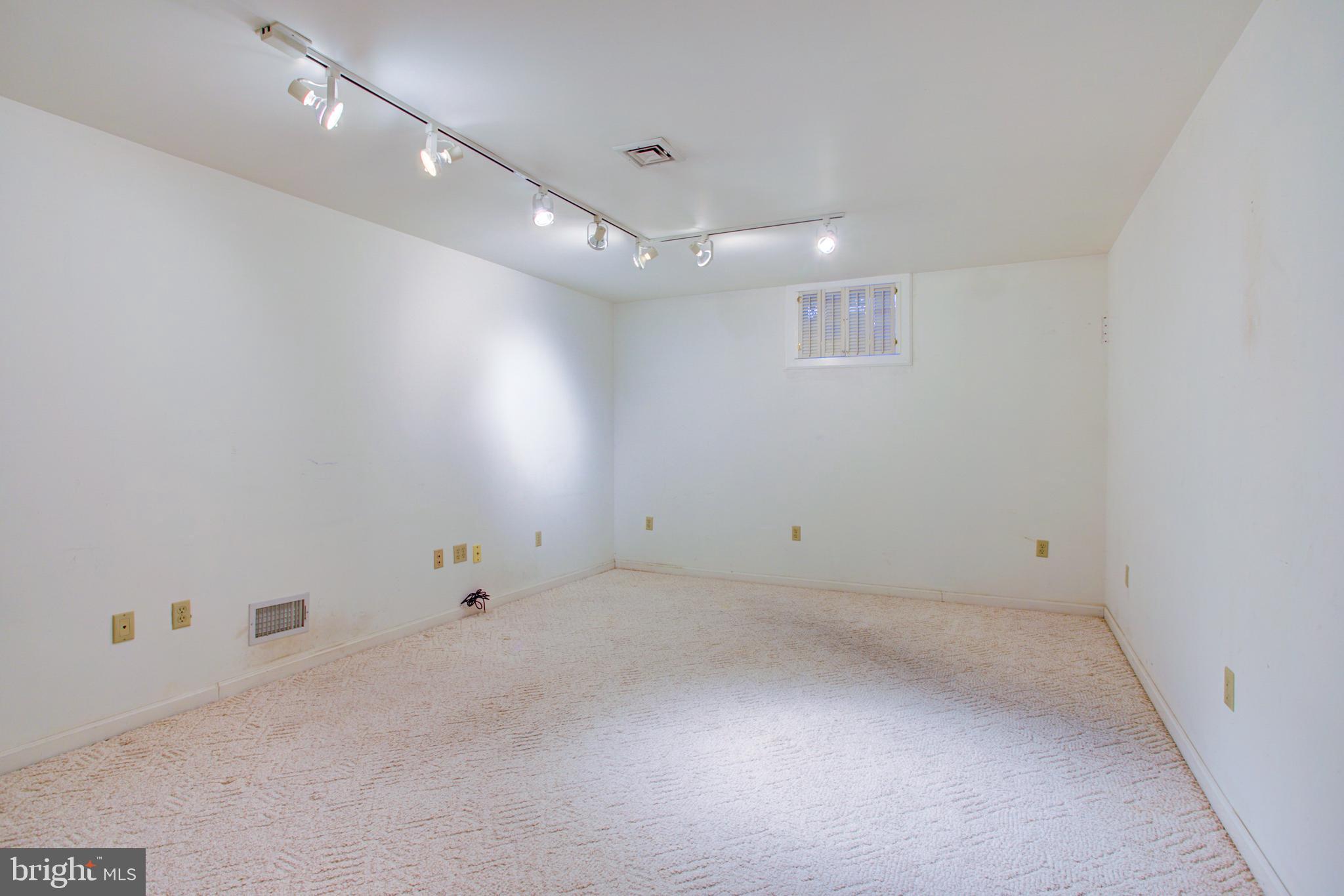 MAPLES - Residential