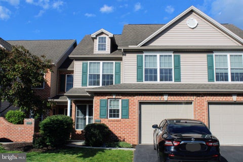 Townhouse For Sale - 417 North Star Drive<br/> HARRISBURG, PA 17112
