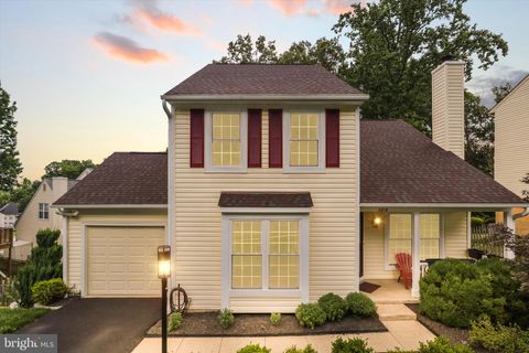 Homes For Rent - 3818 Marquis Place<br/> WOODBRIDGE, VA 22192