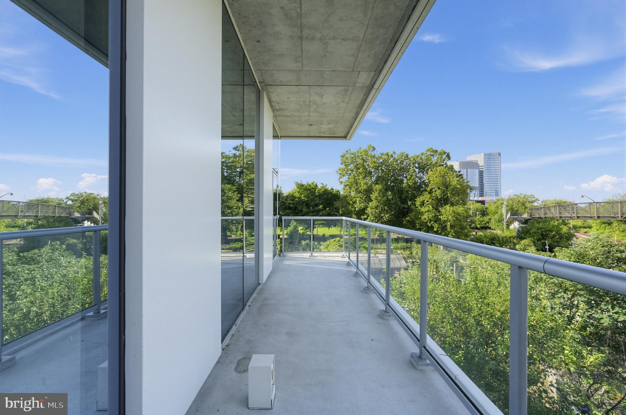 210 S 25TH STREET 20 804