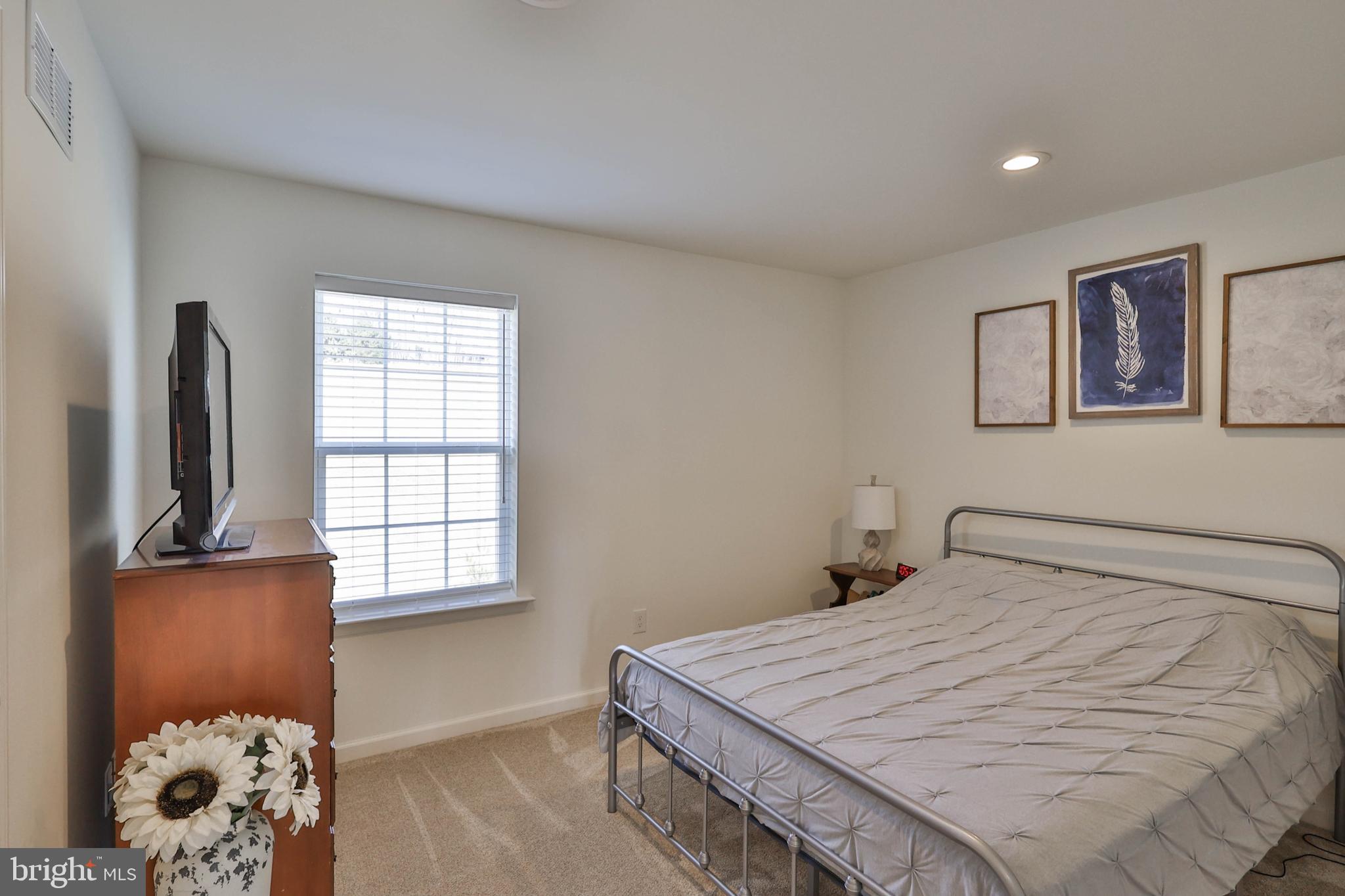 VALLEY WEST ESTATES - Residential