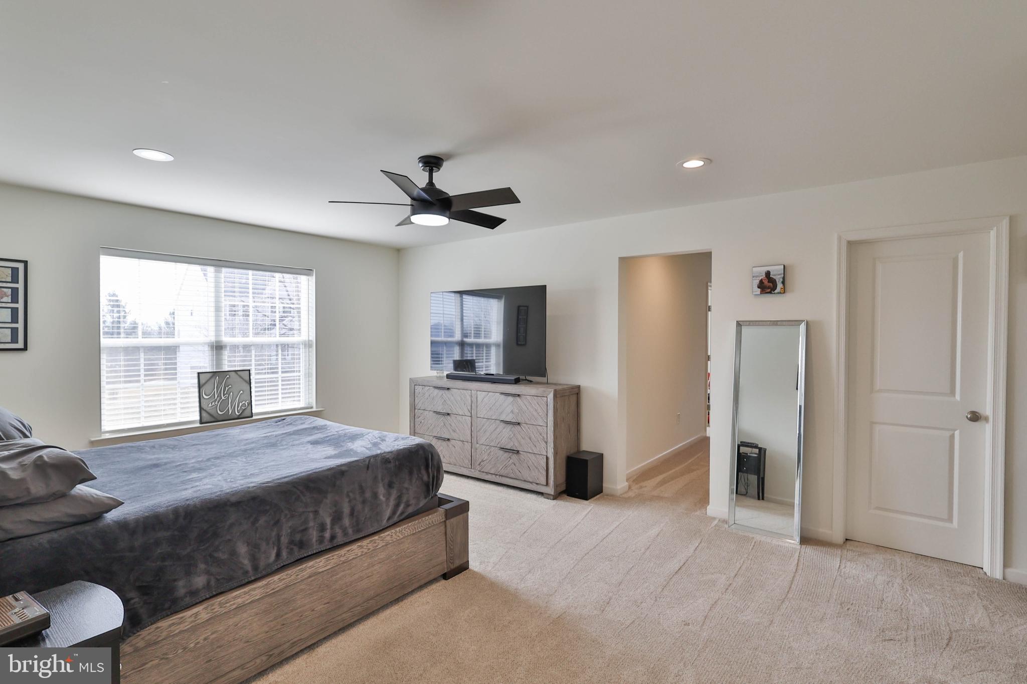 VALLEY WEST ESTATES - Residential