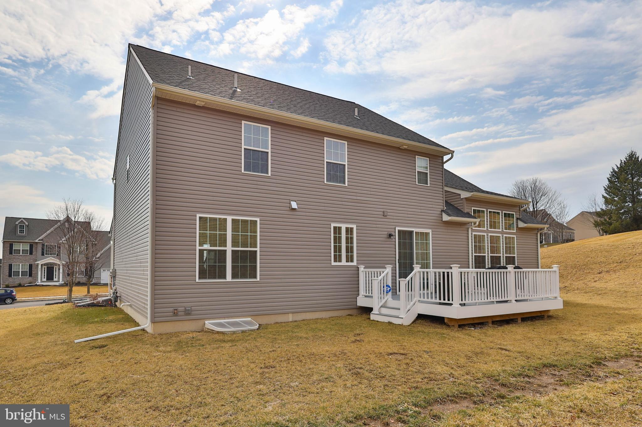 VALLEY WEST ESTATES - Residential