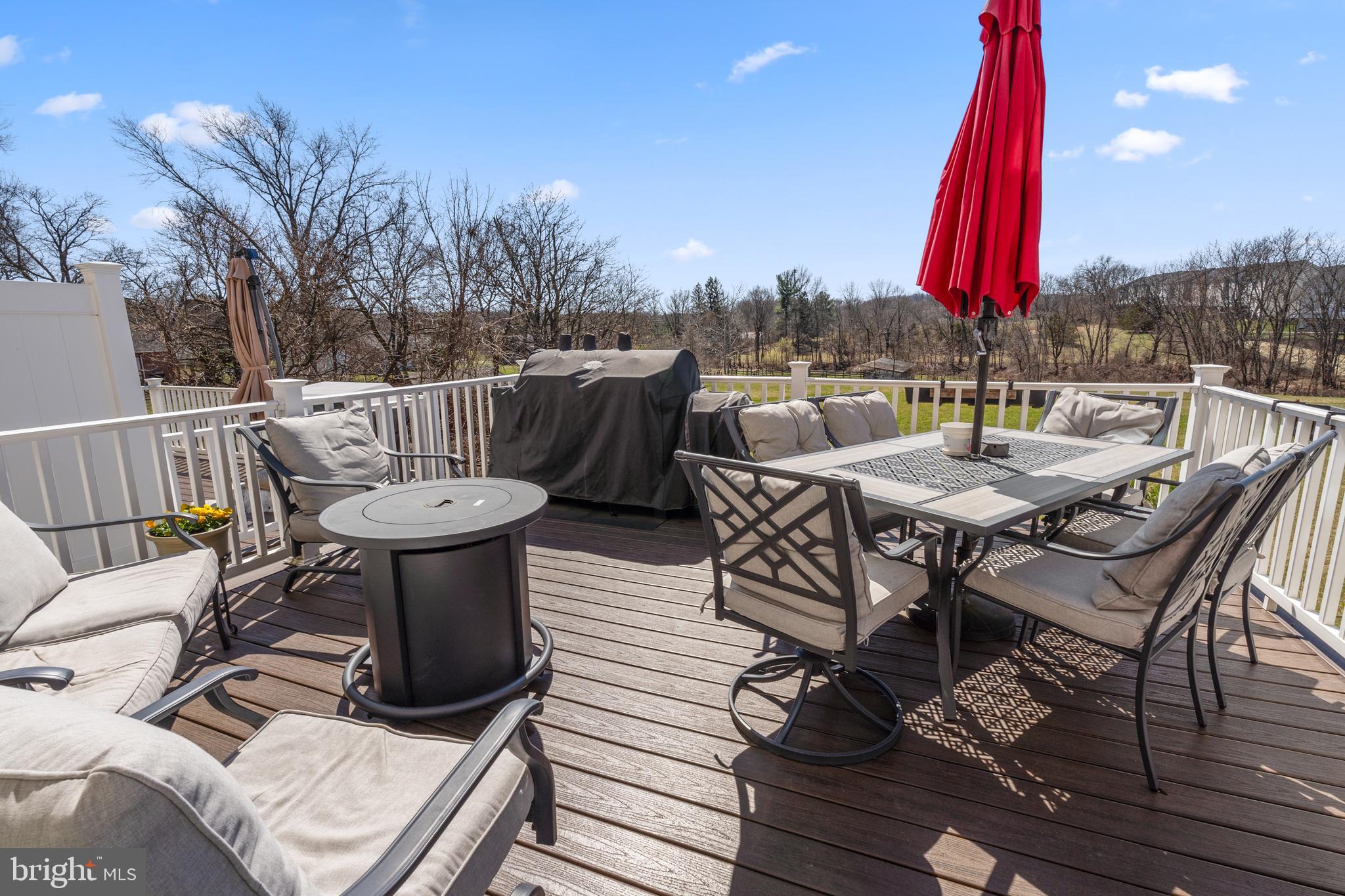 FOXWOOD RIDGE - Residential