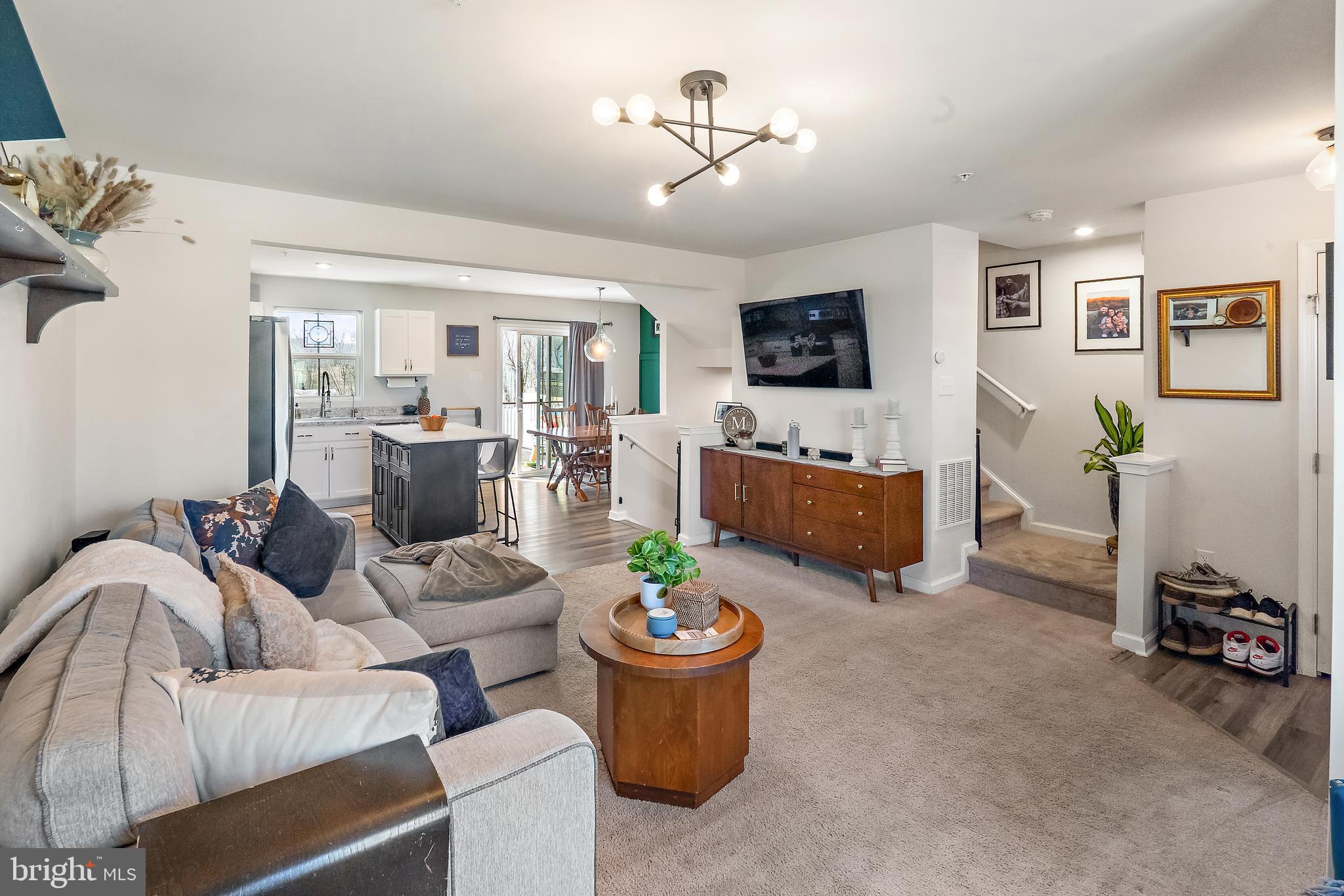 FOXWOOD RIDGE - Residential